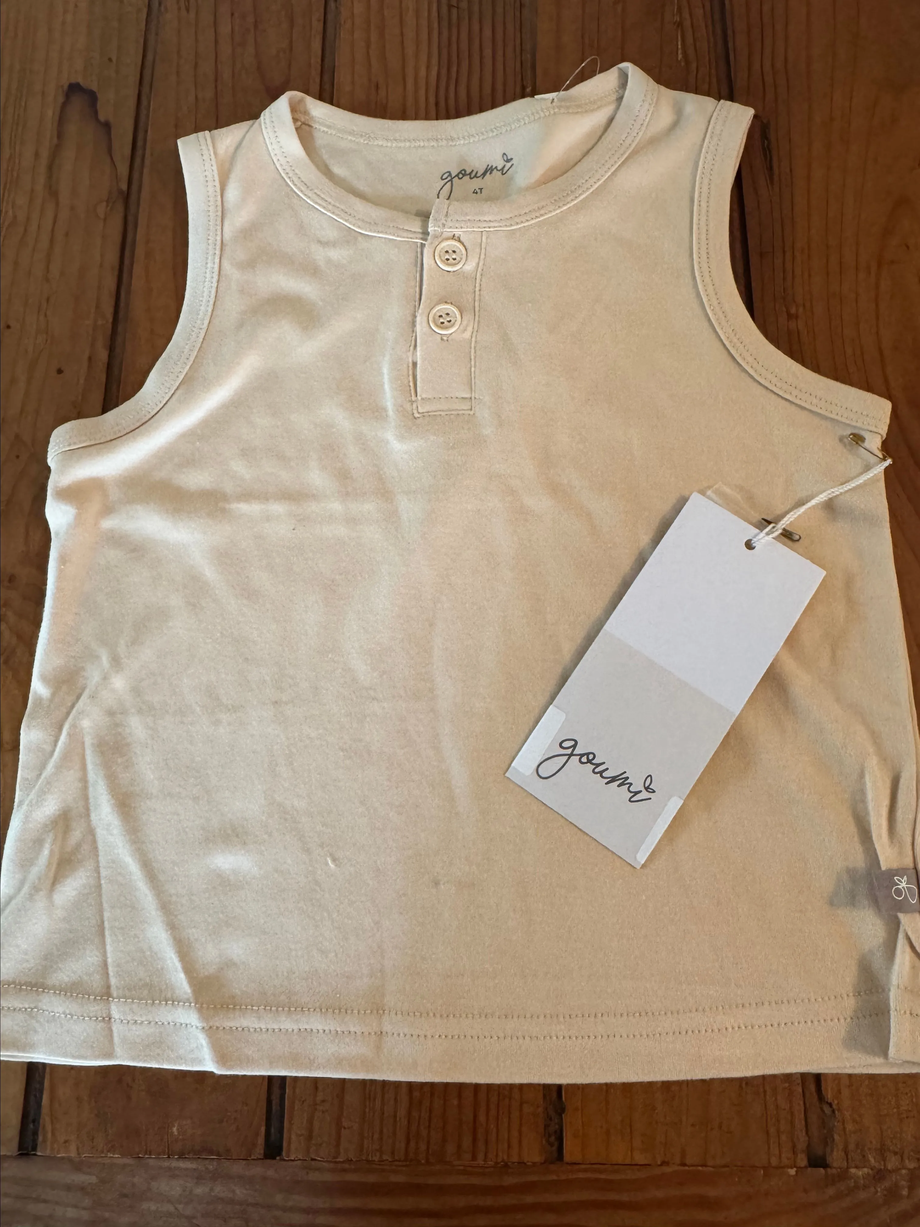 Product image for Goumi NWT Surf’s Up Tank