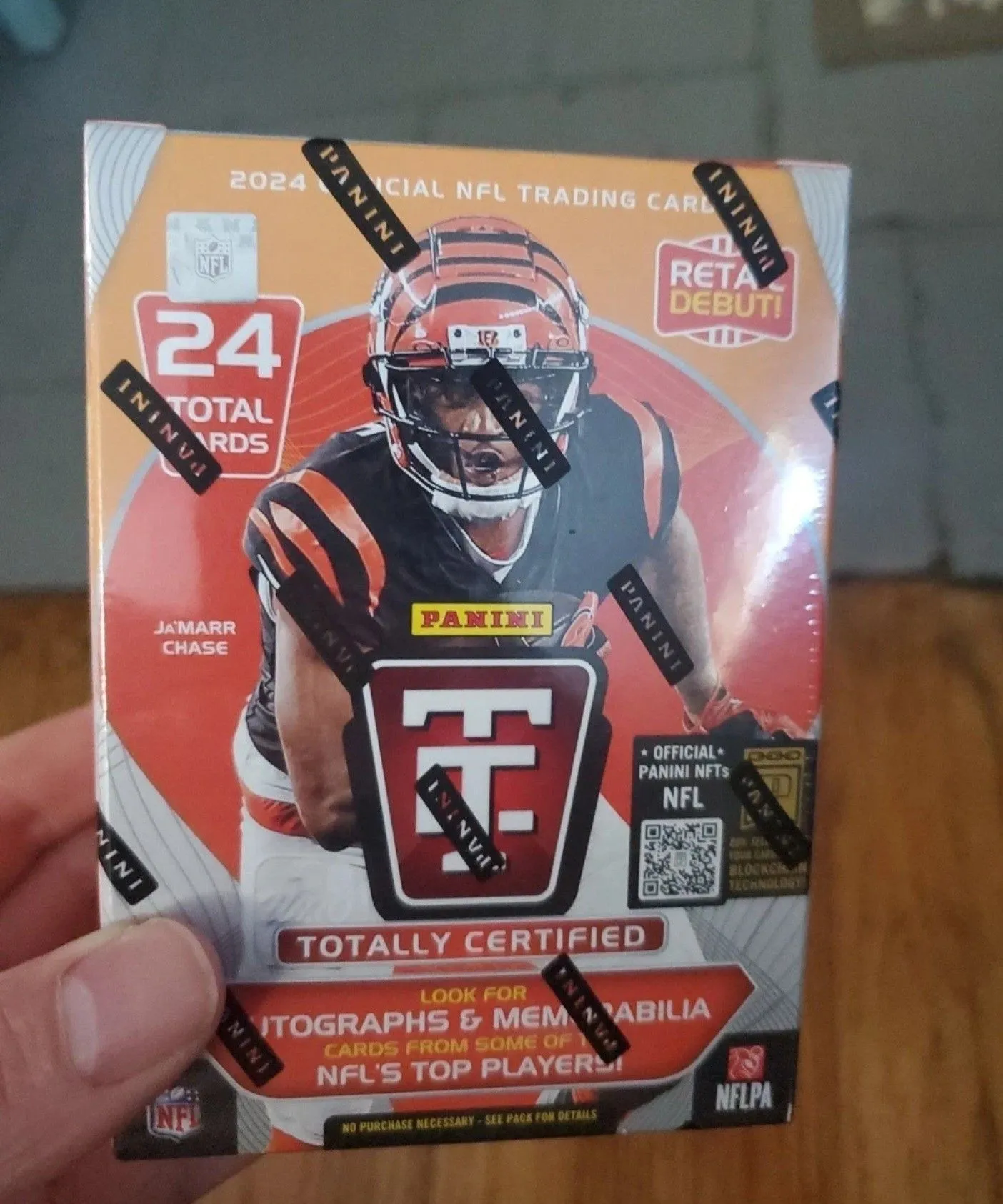 Product image for 🪙2024 Totally Certified Football Debut Blaster Box NFL Trading Cards