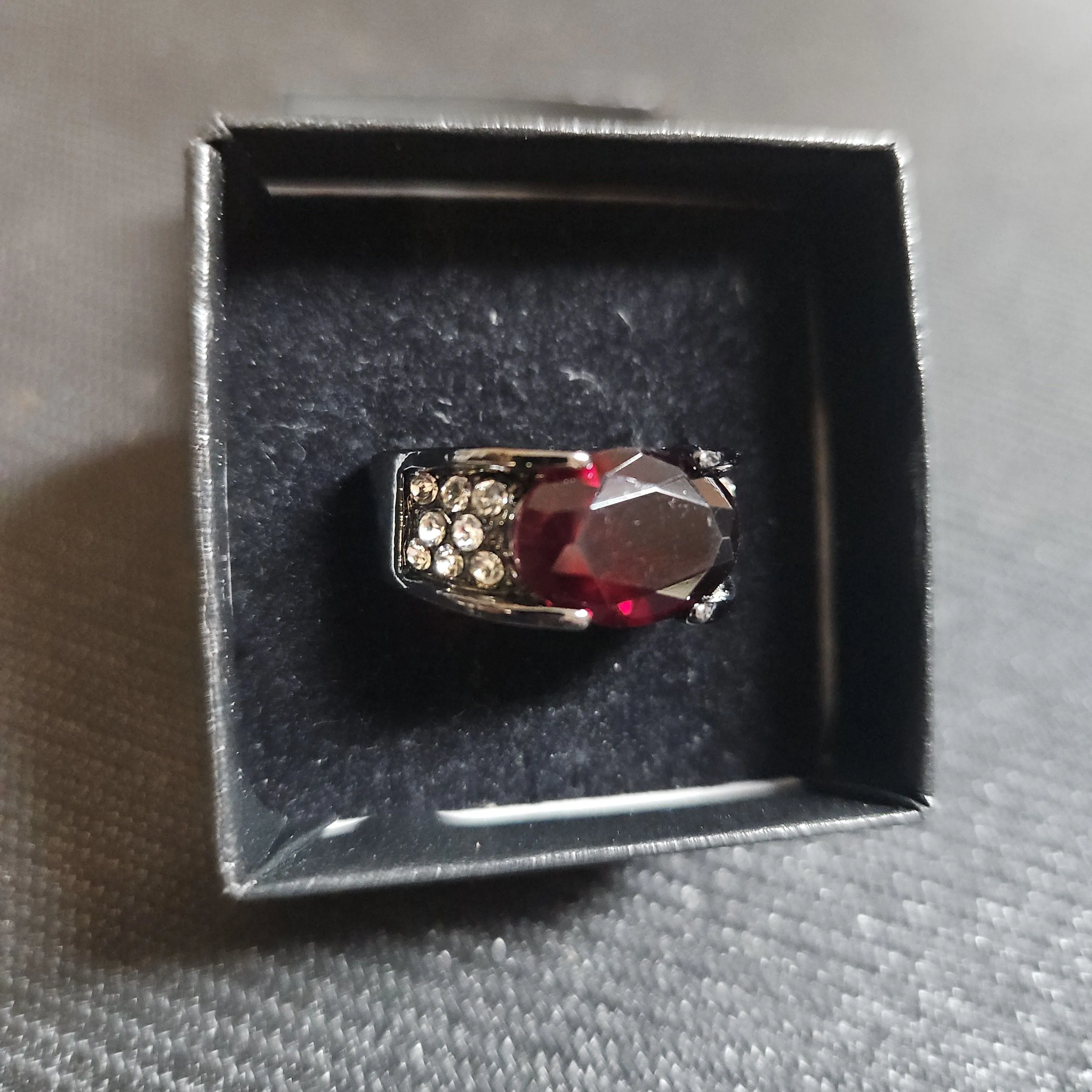 Product image for jewelry - mens ruby