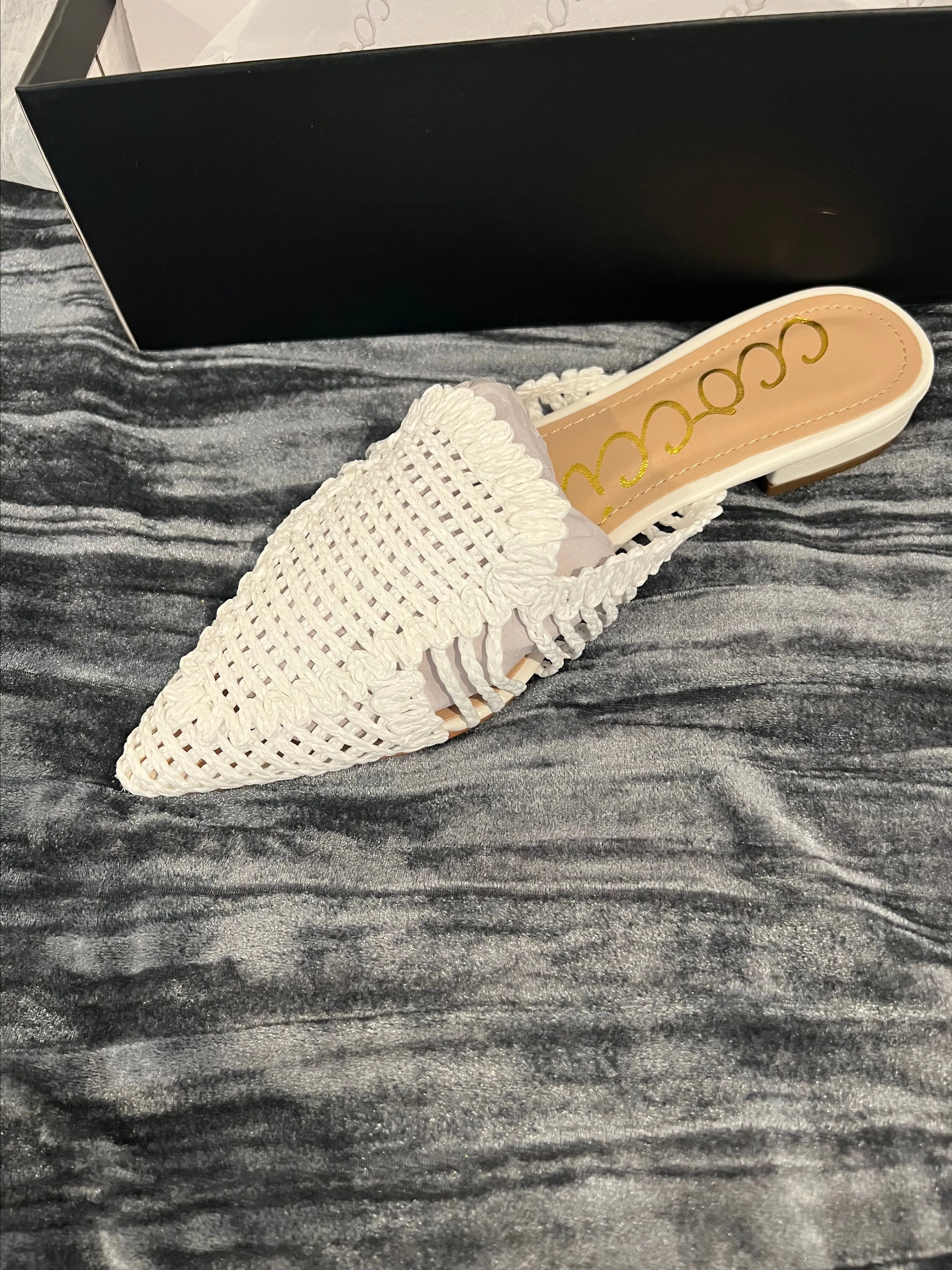 Product image for Elegant White Woven Women's Mules