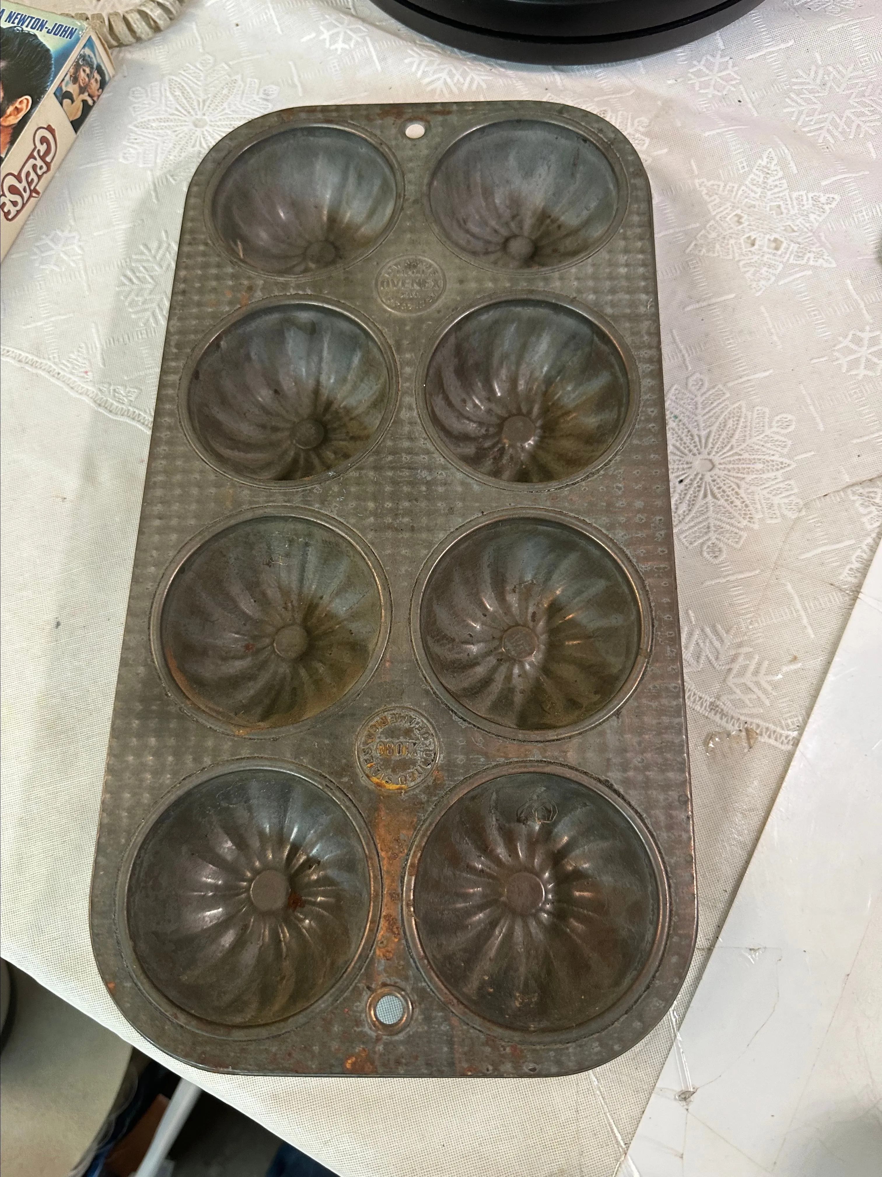 Product image for 0048 - Vintage Ovenex muffin pan