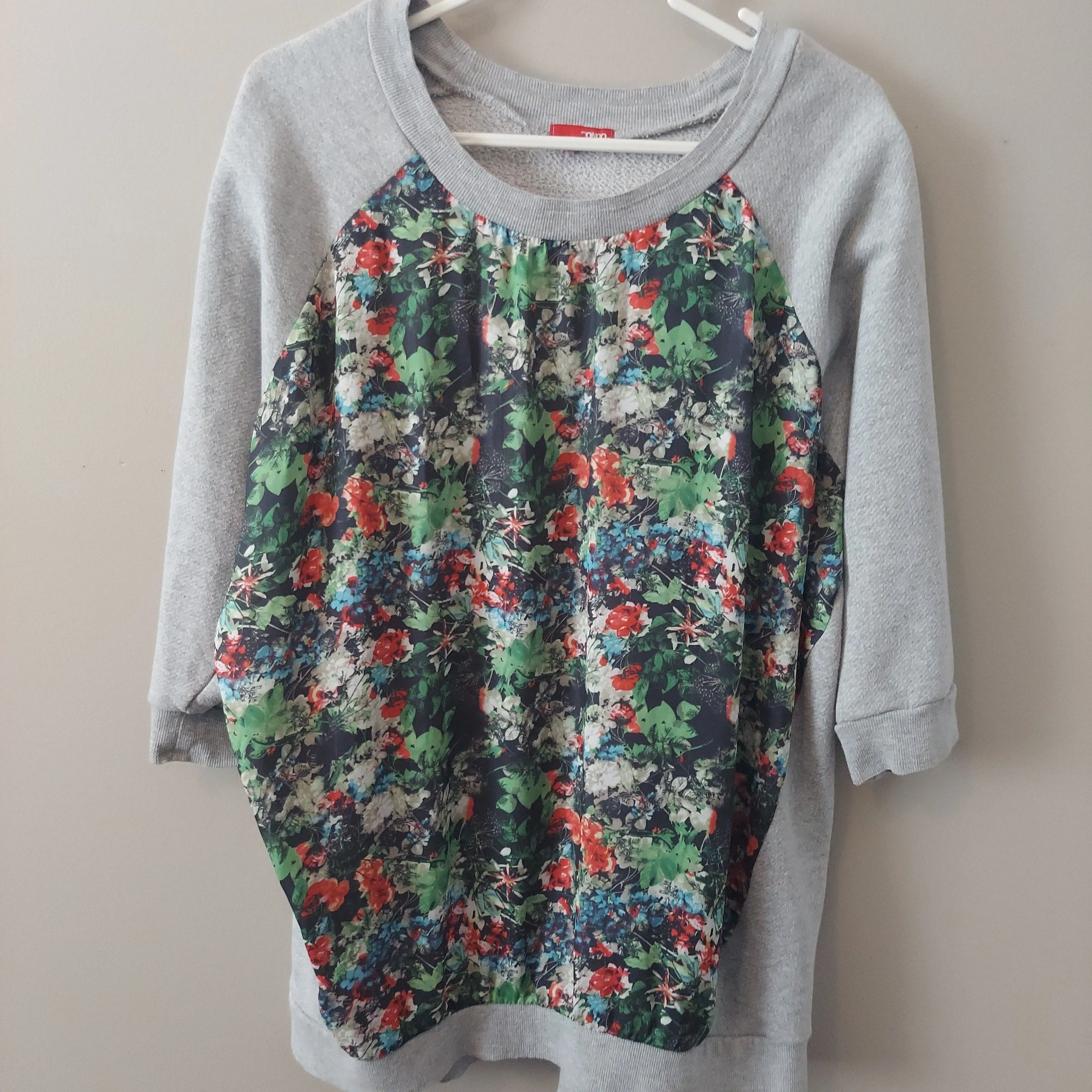 Product image for women's xl sweatshirt with floral front