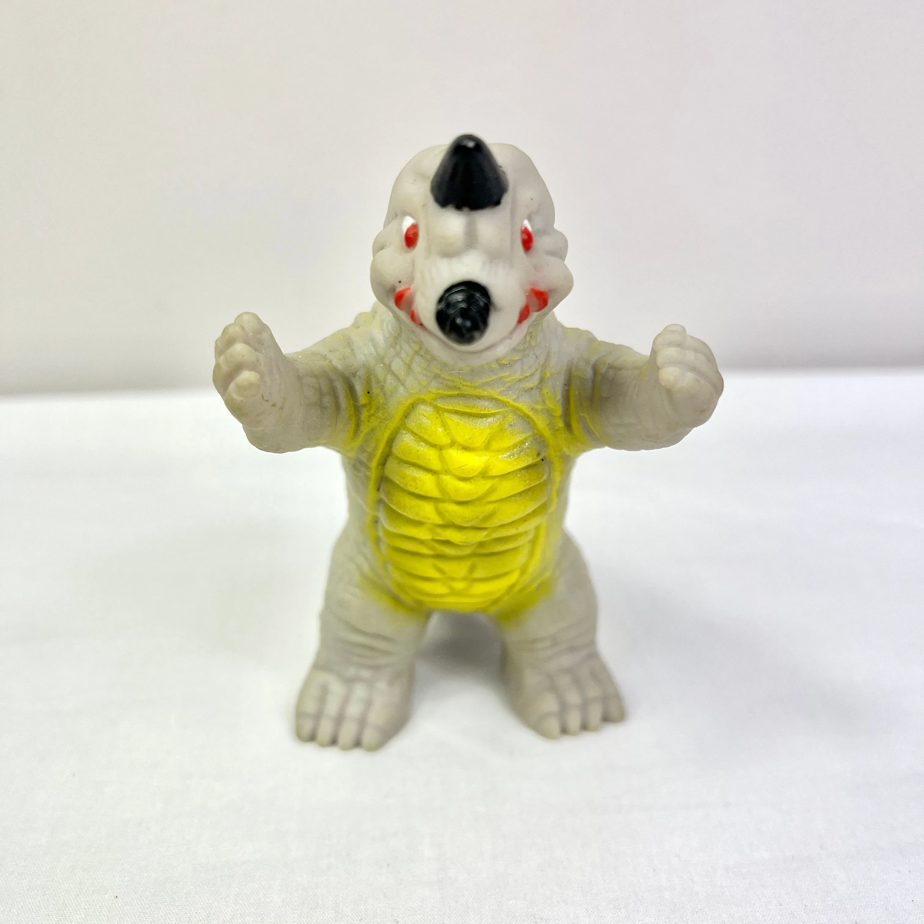 Product image for Vintage Super Dino Monsters Black King Kaiju Ultraman Sofubi