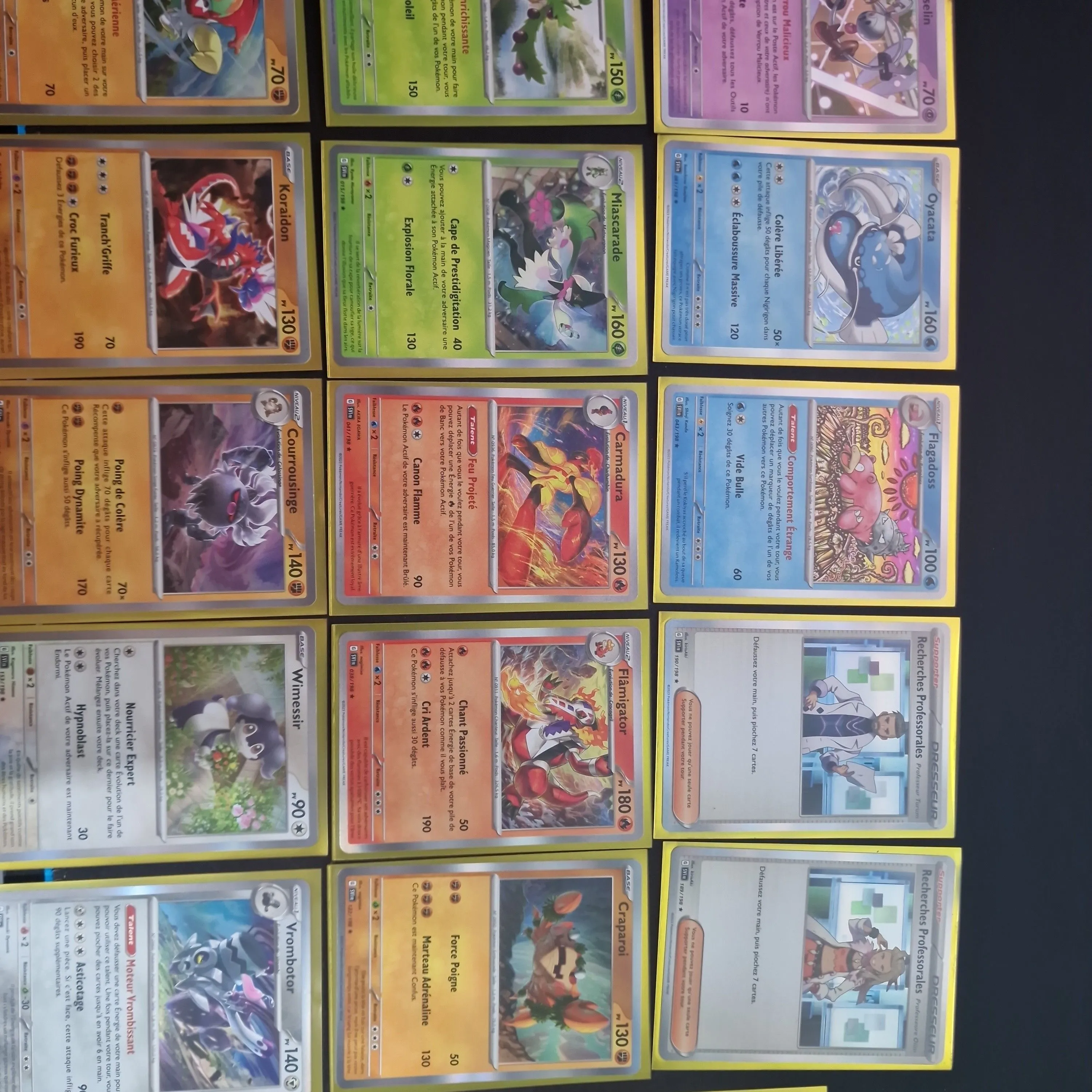 Product image for Lot de 17 Carte Holo sans double Pokémon Ecarlate et Violet EV01