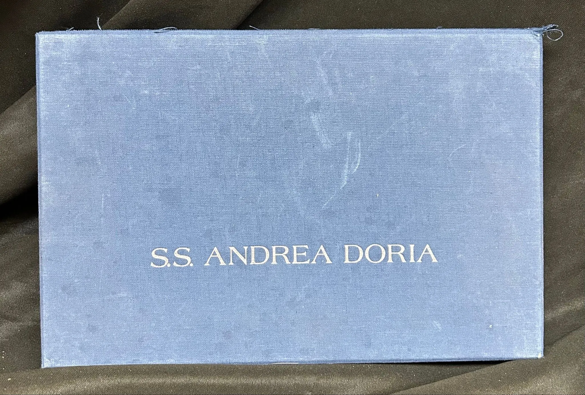 4fa051df-7c12-4d2d-b730-54dda34c55c8