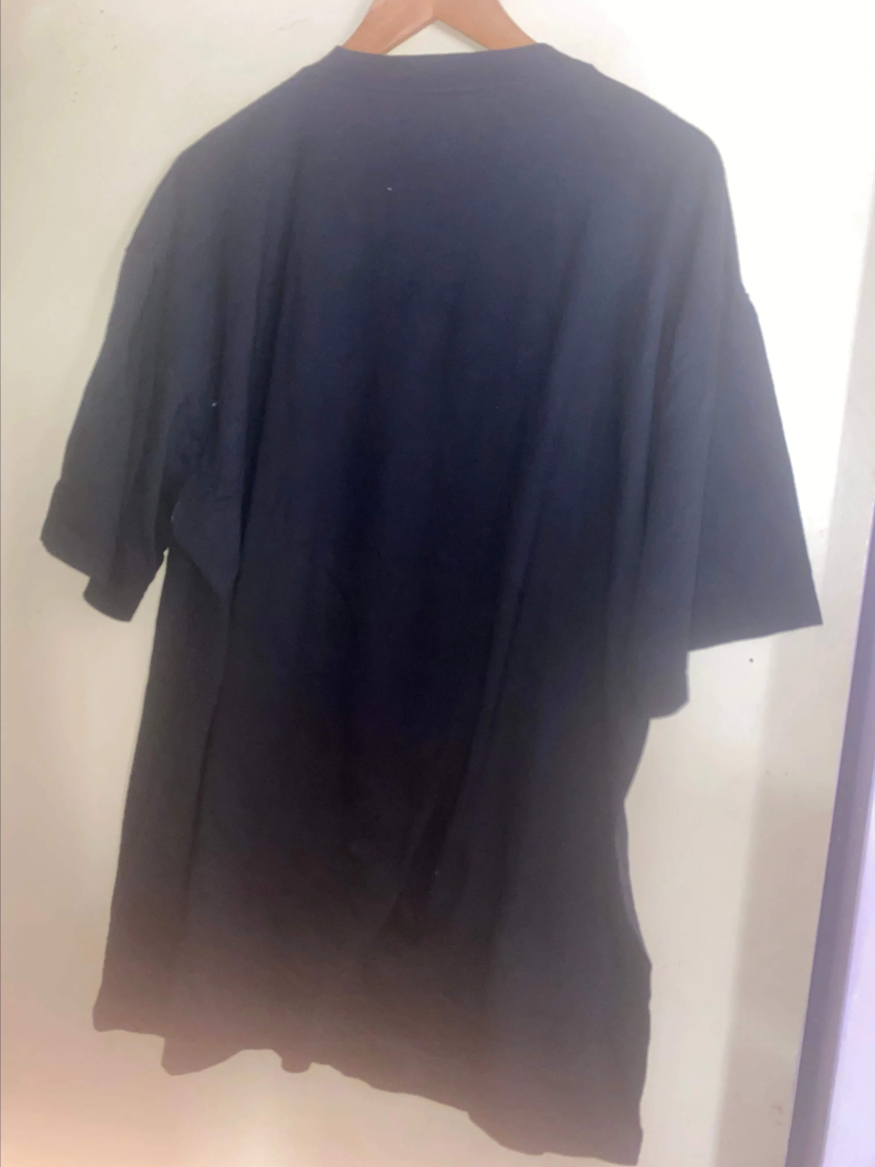 Listing Image Blurred Background