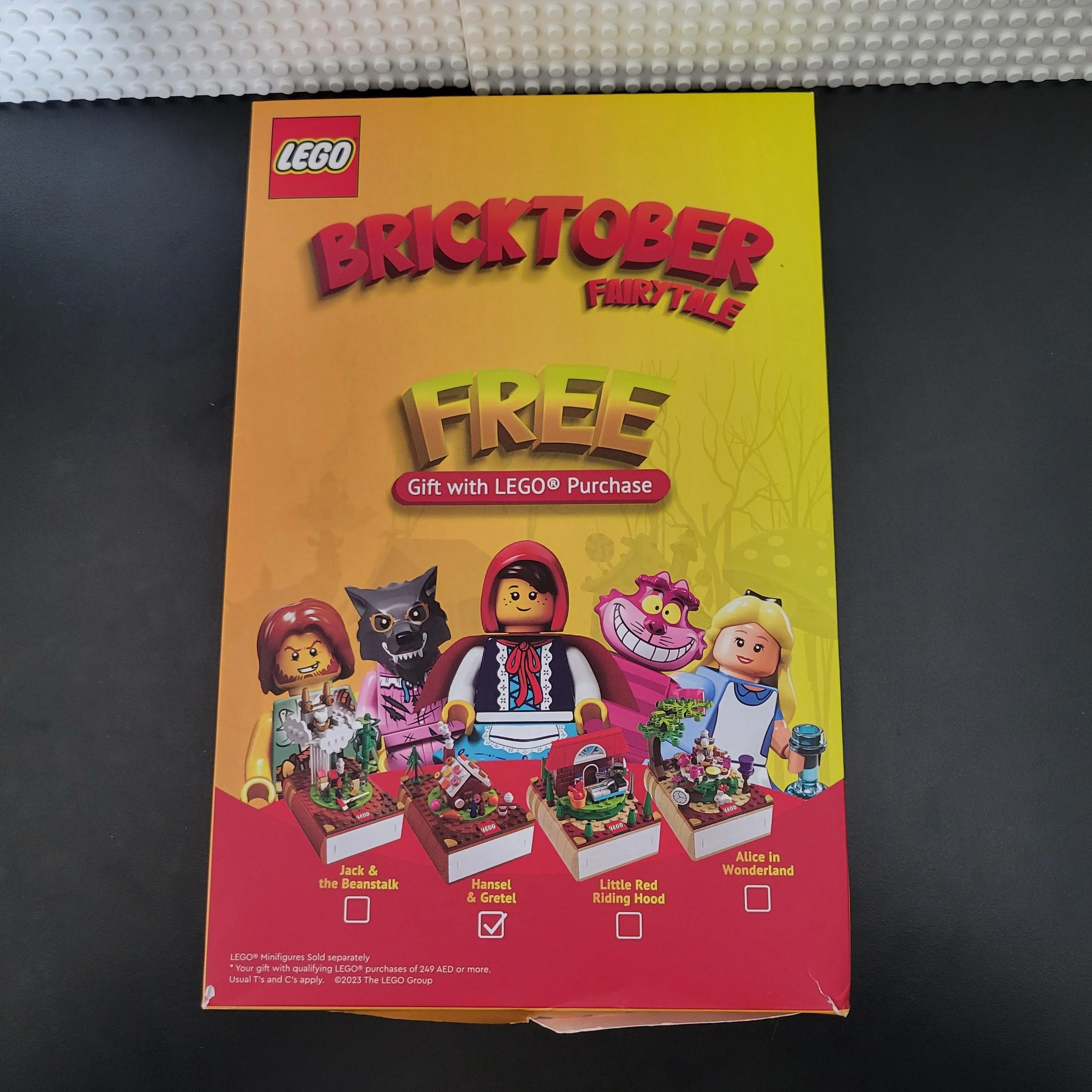 Product image for LEGO - Bricktober Fairy Tale - Hansel & Gretel 