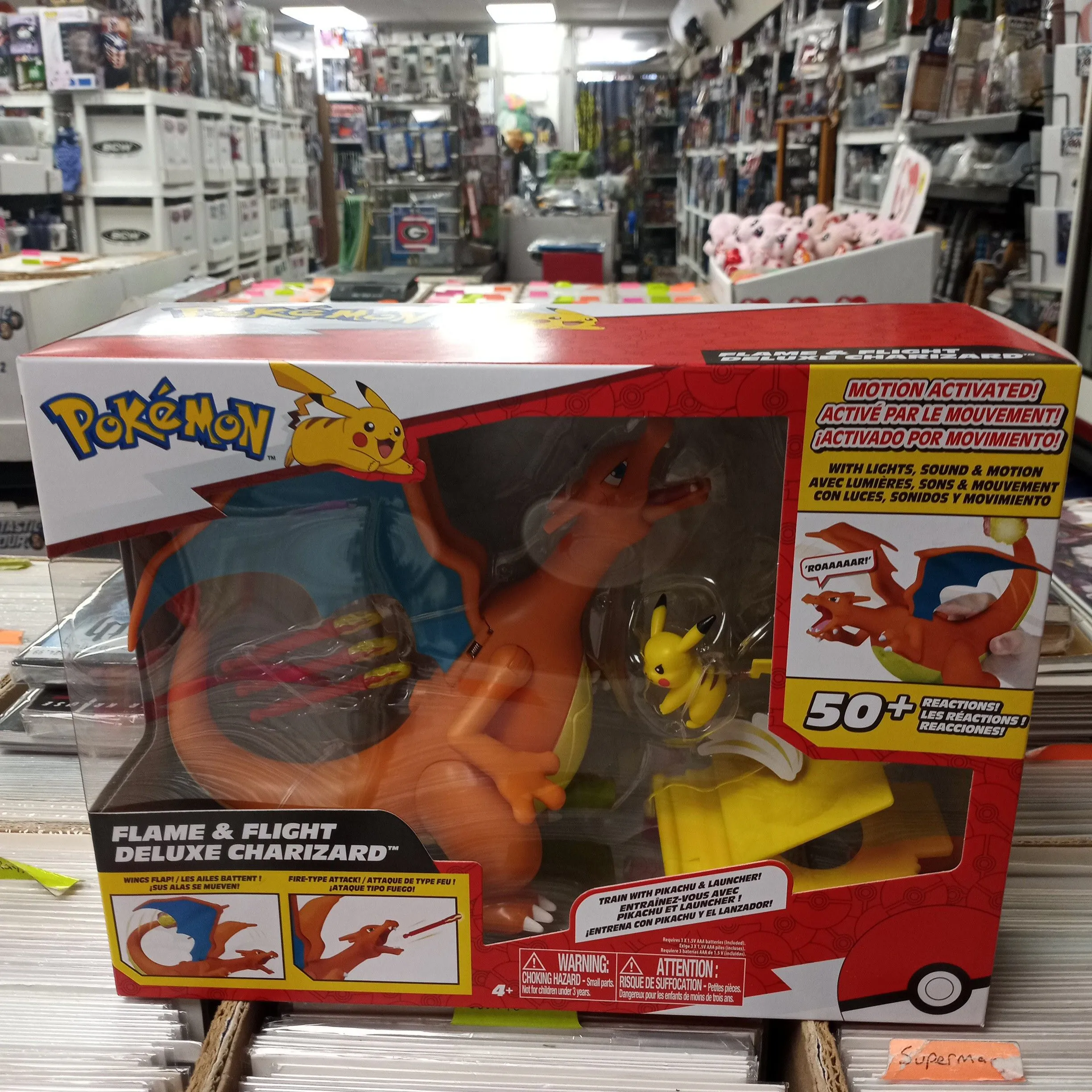 Product image for Pokemon Flame & Flight Deluxe Charizard Figure Set
