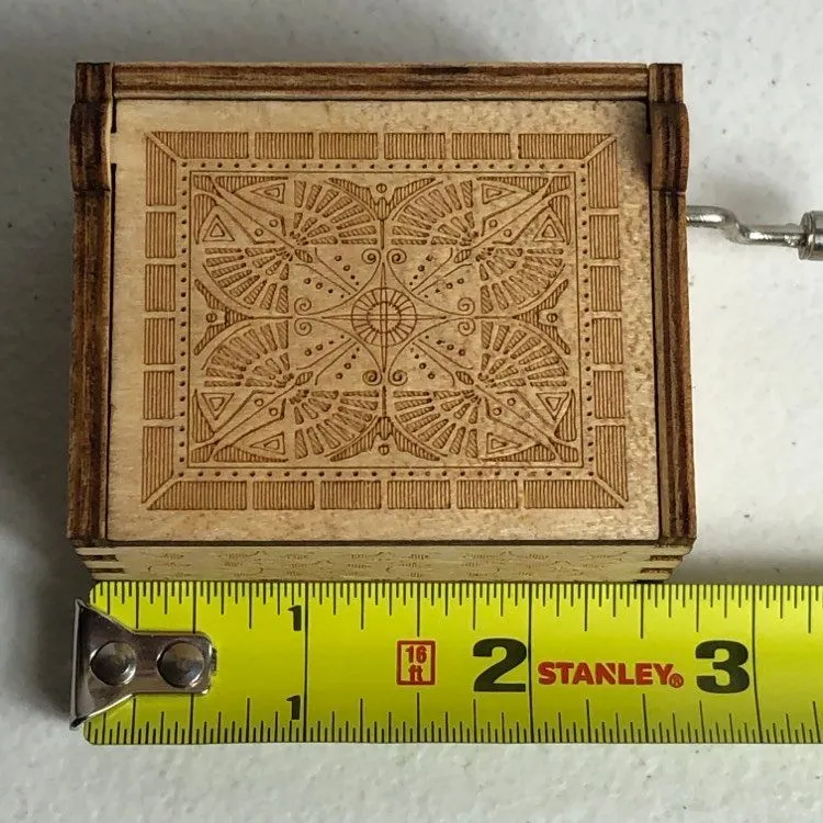 Listing Image Blurred Background