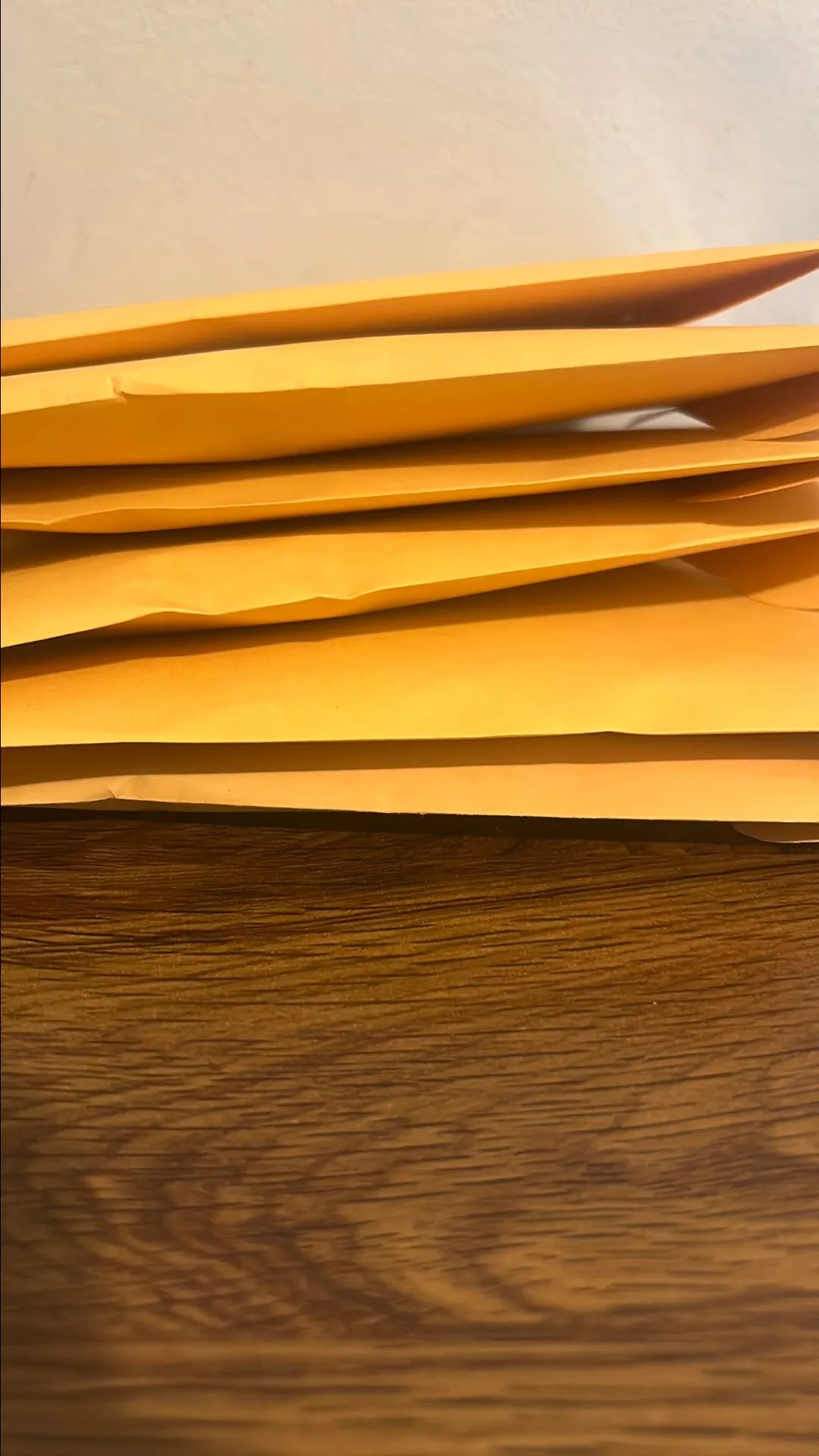 Listing Image Blurred Background