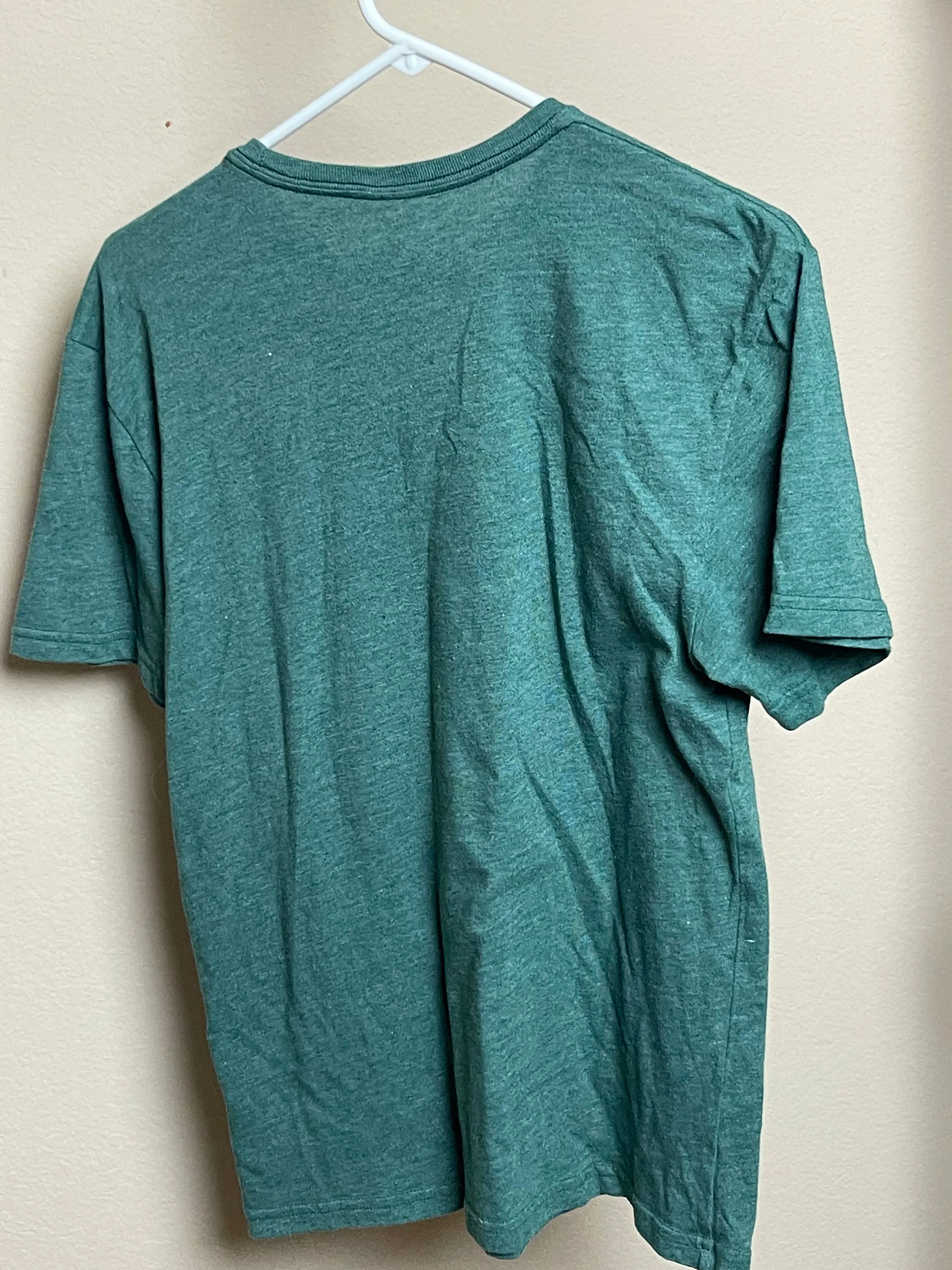 Listing Image Blurred Background