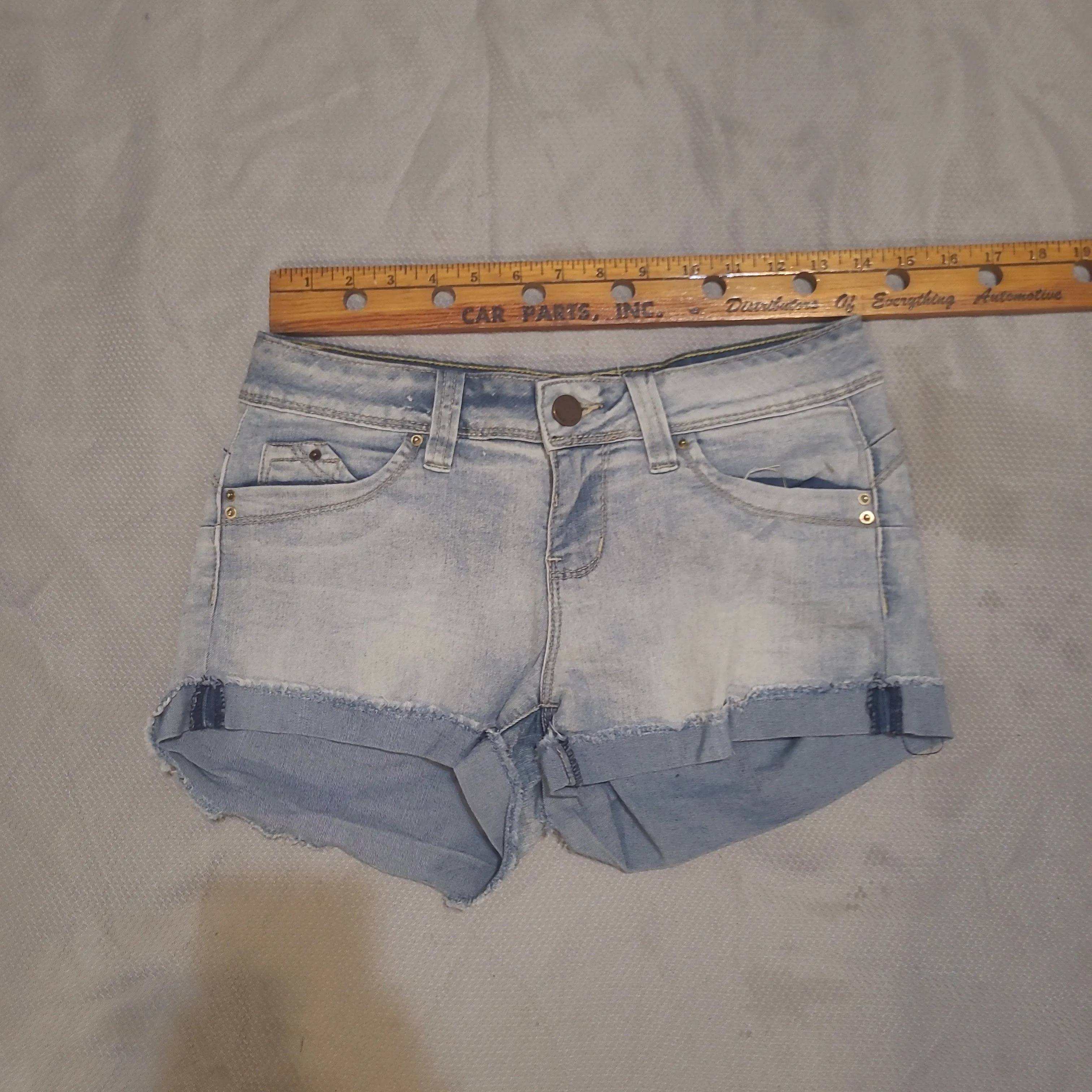 Product image for #196 wanna better butt shorts