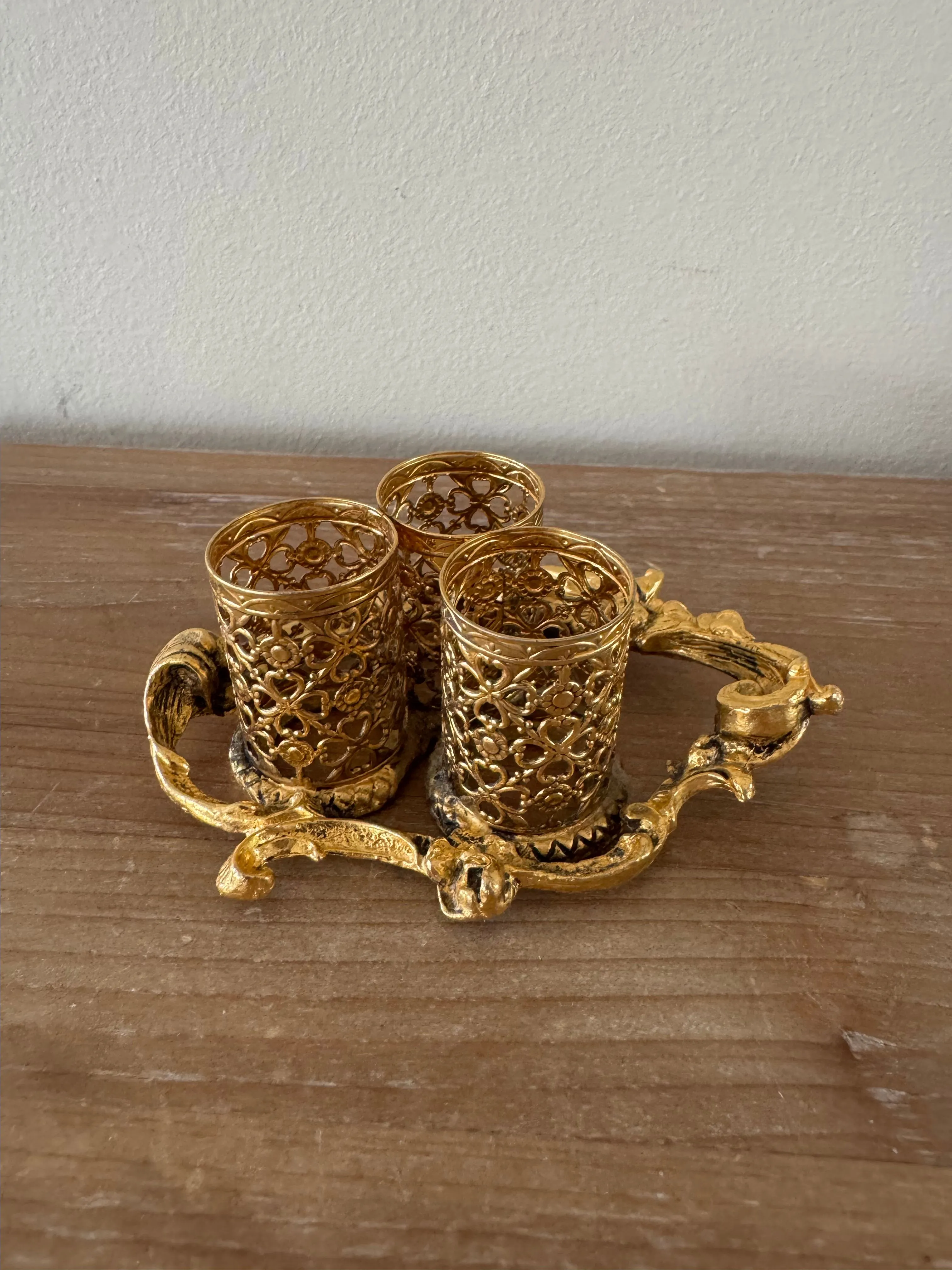Product image for 57. Vintage Stylebuilt Accessories NY 3 Tubes Lipstick Holder Gold Filigree