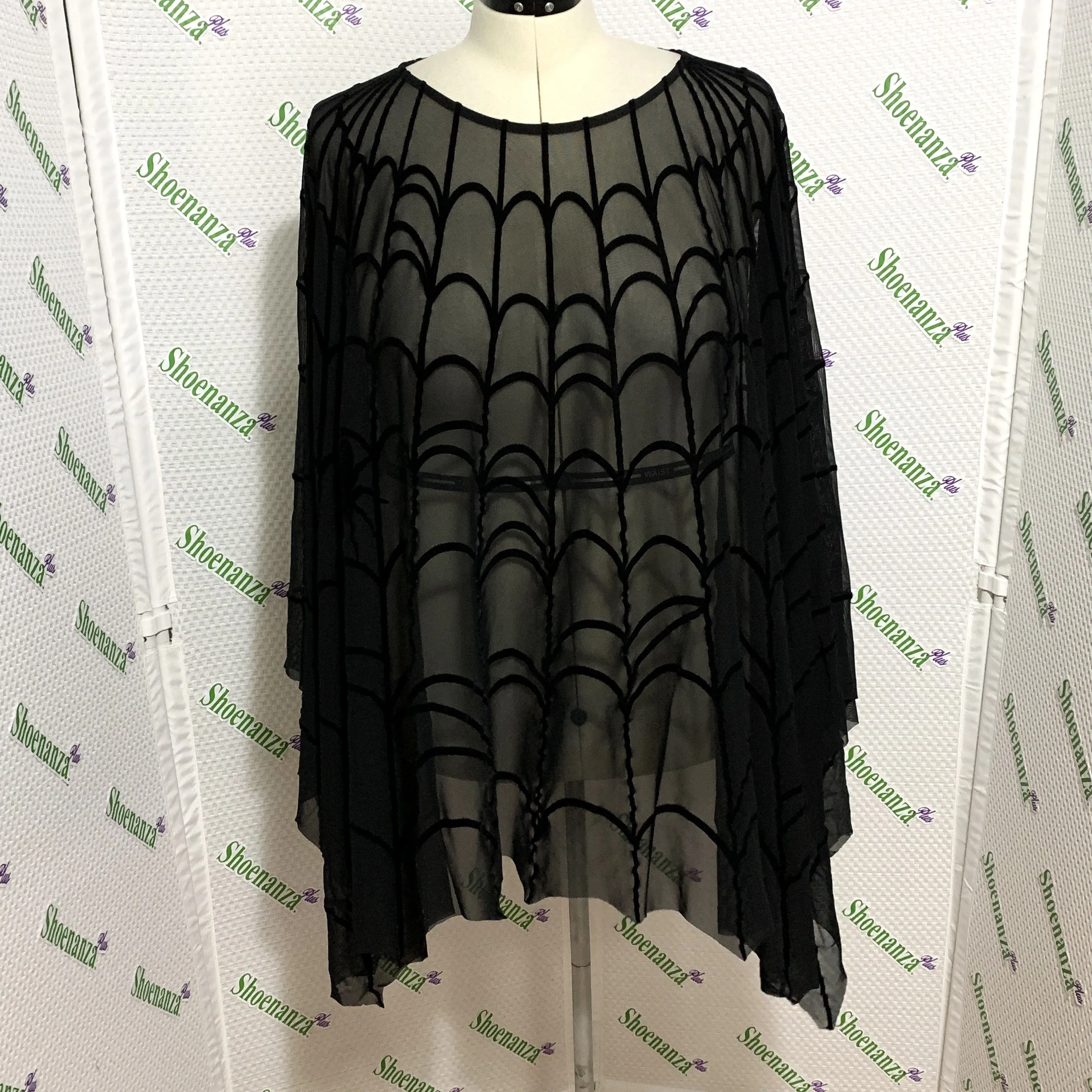 Product image for Torrid Poncho Spiderweb Spider Mesh Costume Cosplay Halloween Plus 5 6 28 30