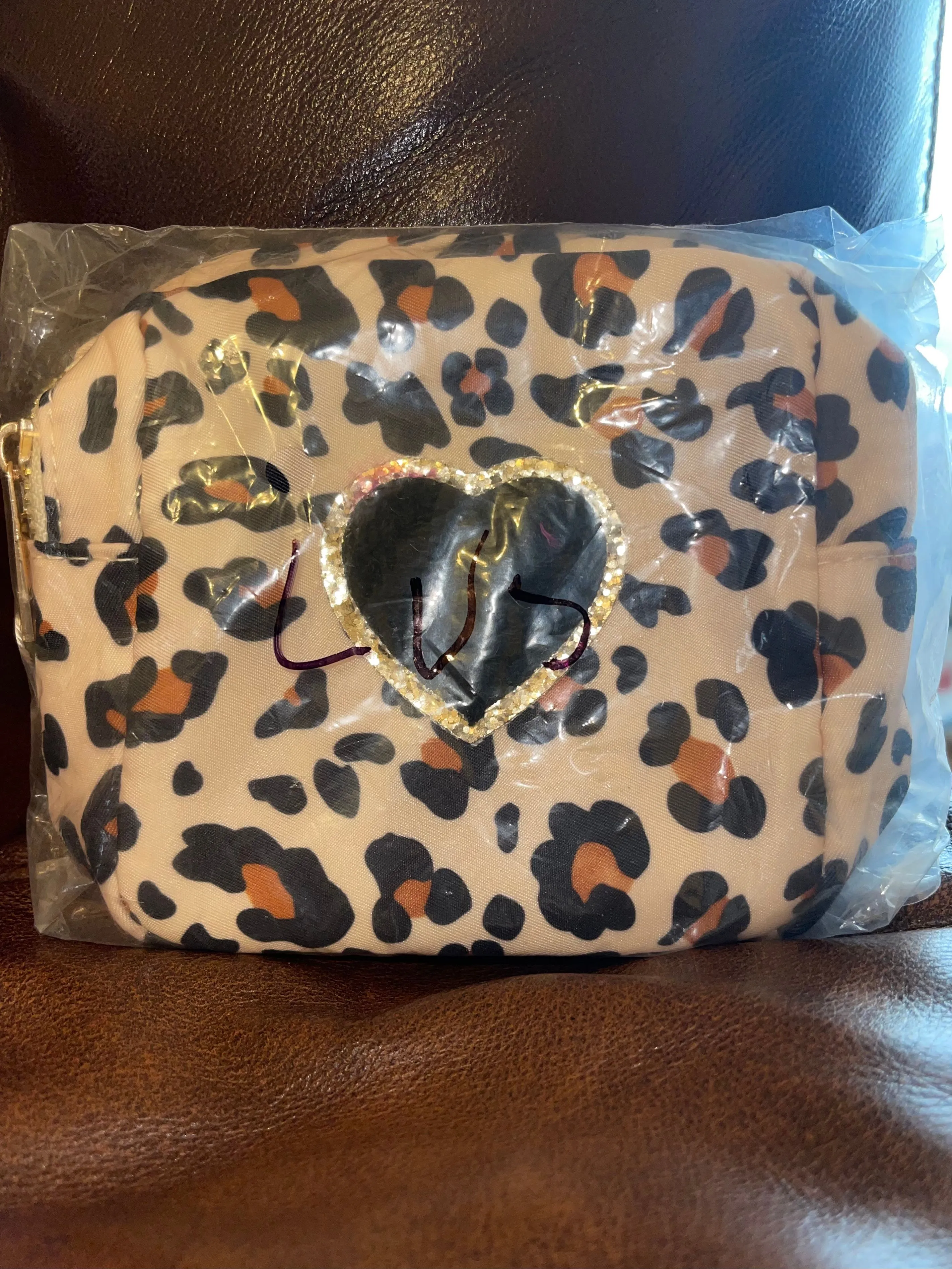 Product image for Nwt Kenz Kustomz Makeup Bag