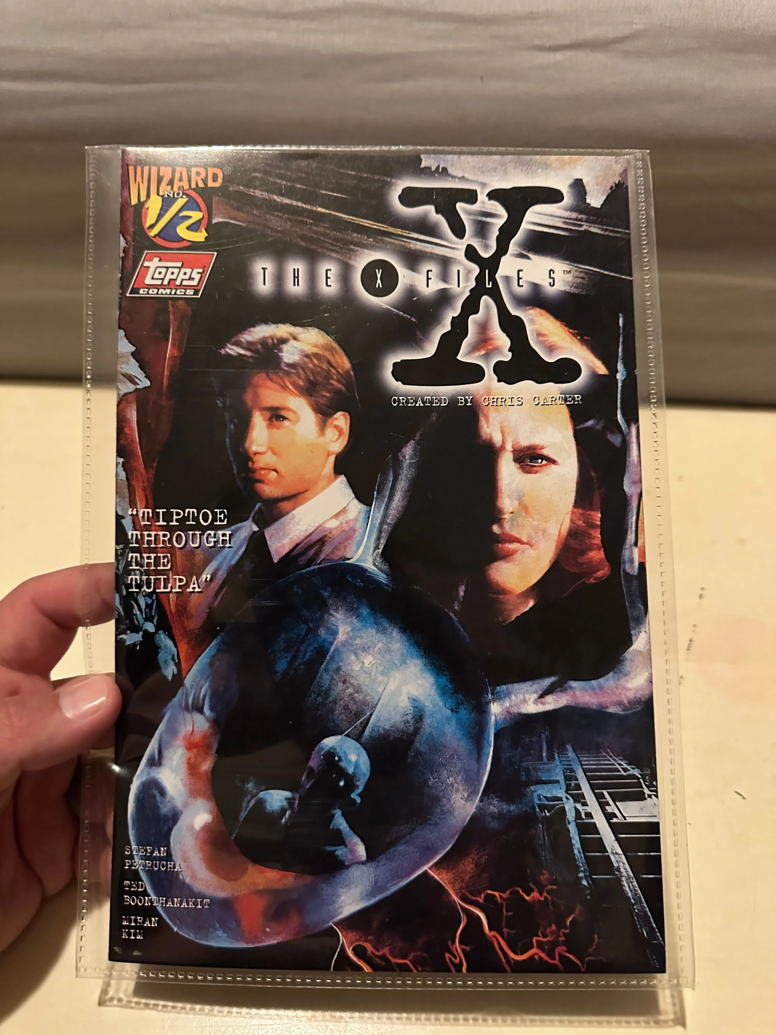 Product image for The XFiles (Topps) #1/2