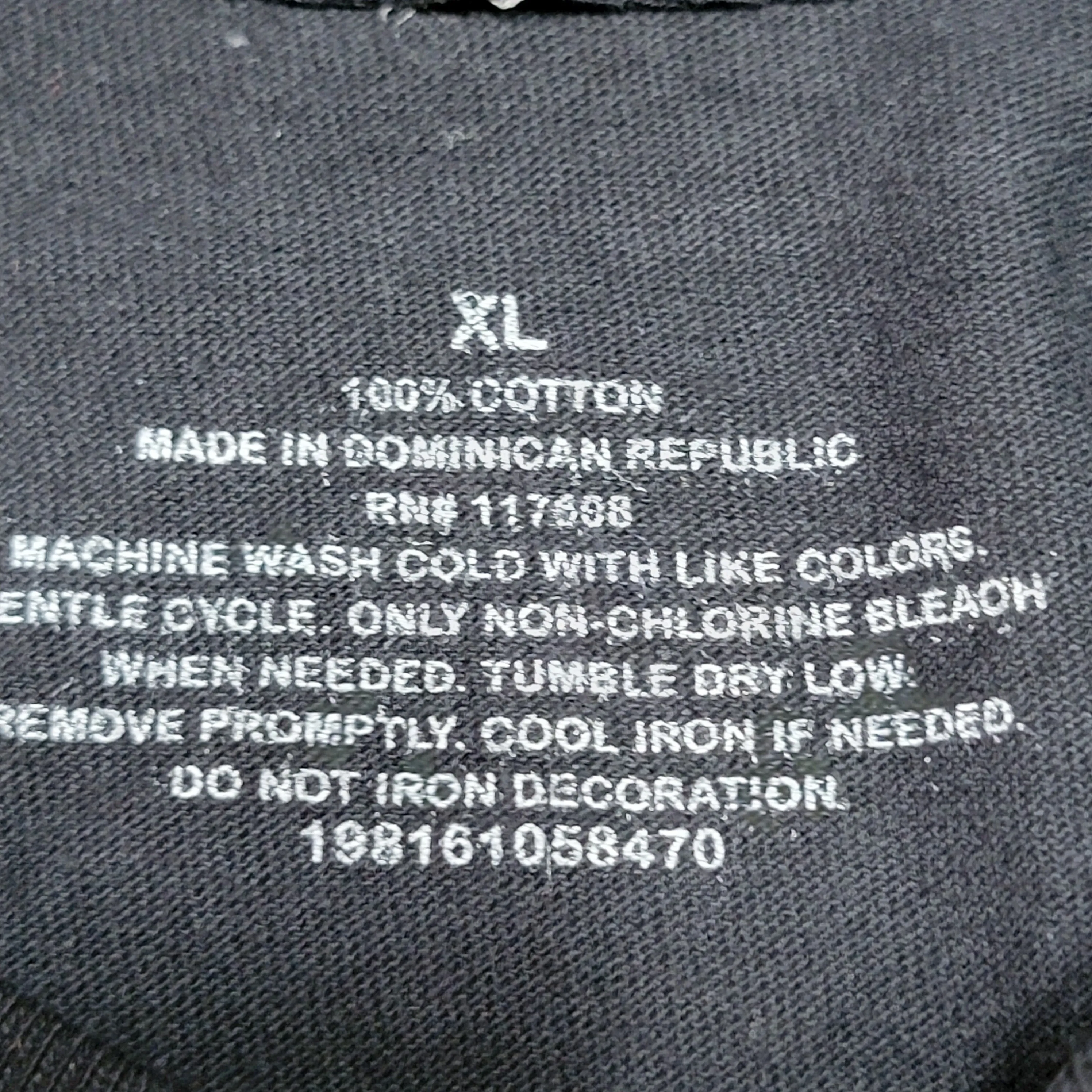 Listing Image Blurred Background