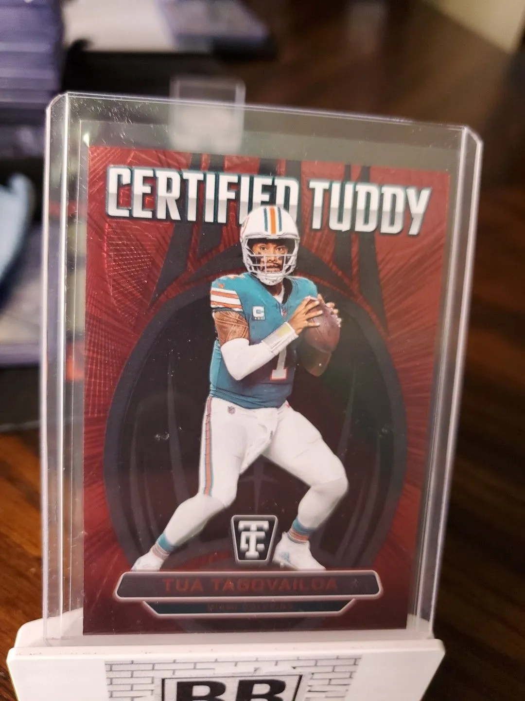 Product image for 🪙2024 Panini Totally Certified Football Tua Tagovailoa #11 Mirror Red 51/249