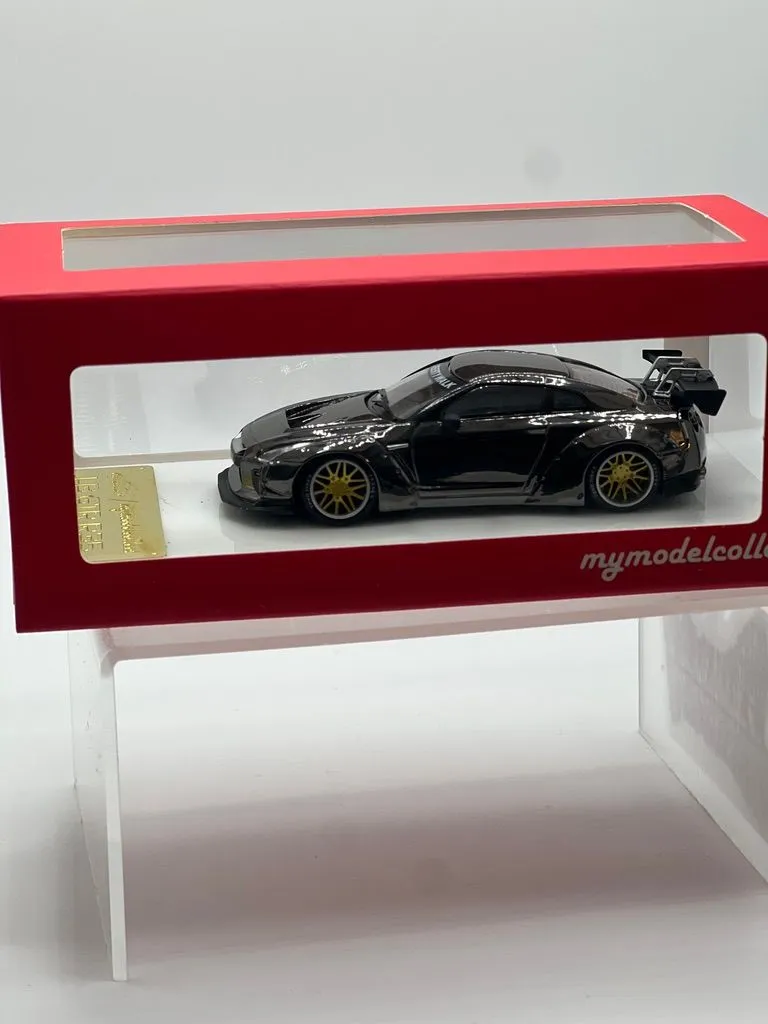 Product image for MC Nissan LB GTR R35 1.5 Version Wide-Body (Chrome Gun Grey)