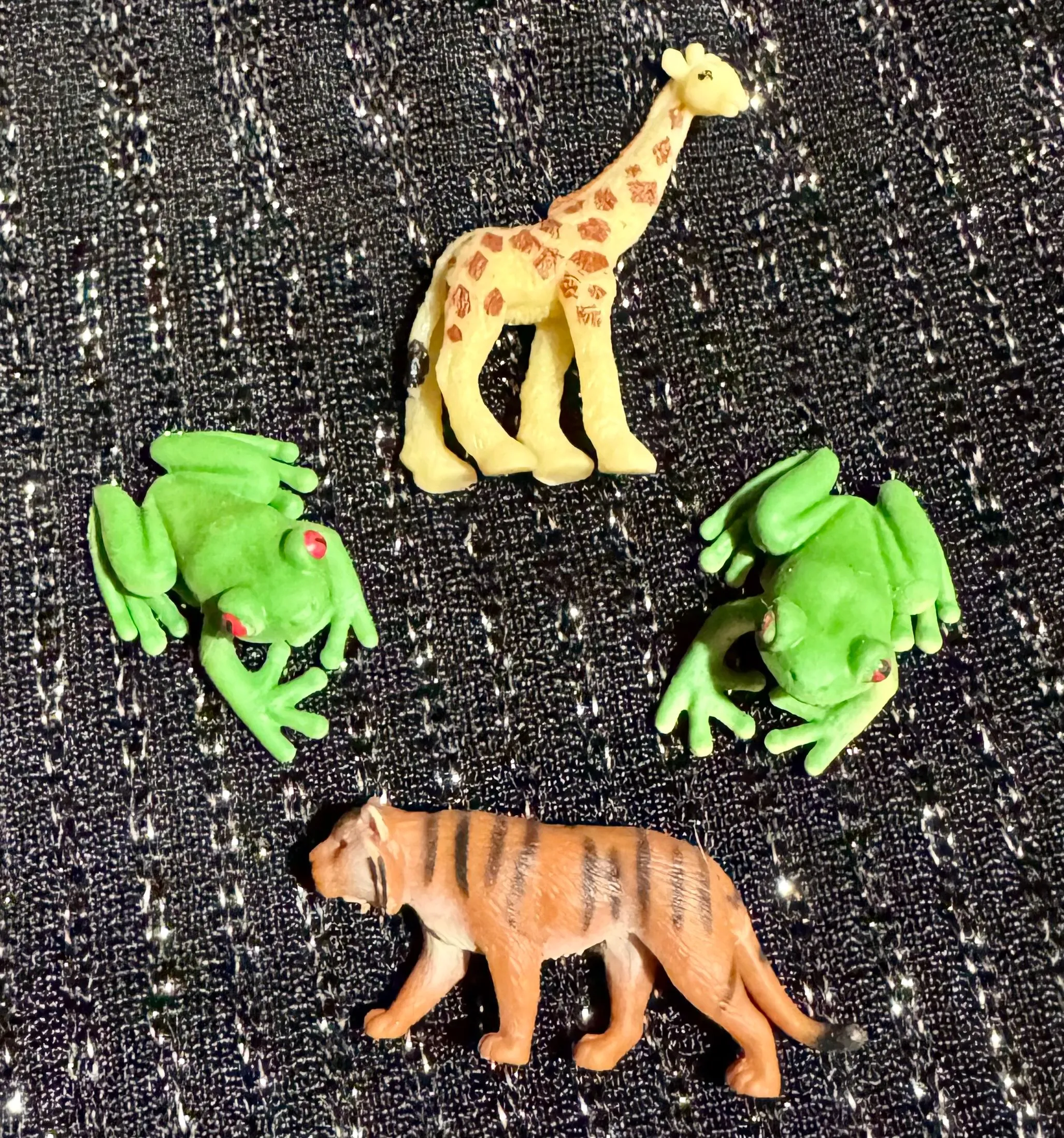Product image for Tree Frogs, Giraffe & Tiger Miniature Dollhouse/Educational