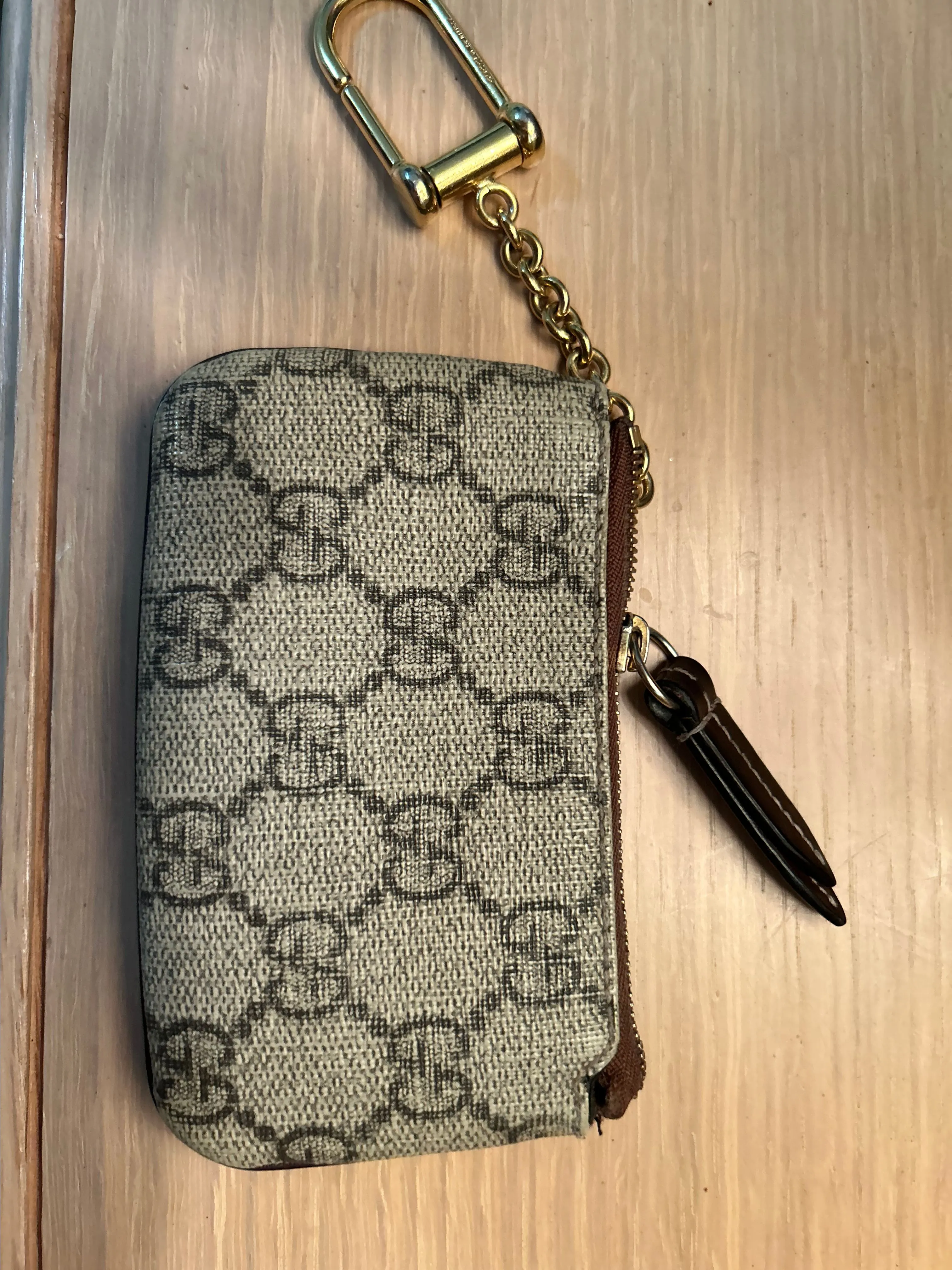 Product image for Authentic Vintage Gucci Coin/ Card Holder