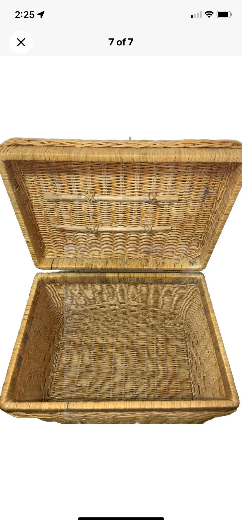 Listing Image Blurred Background