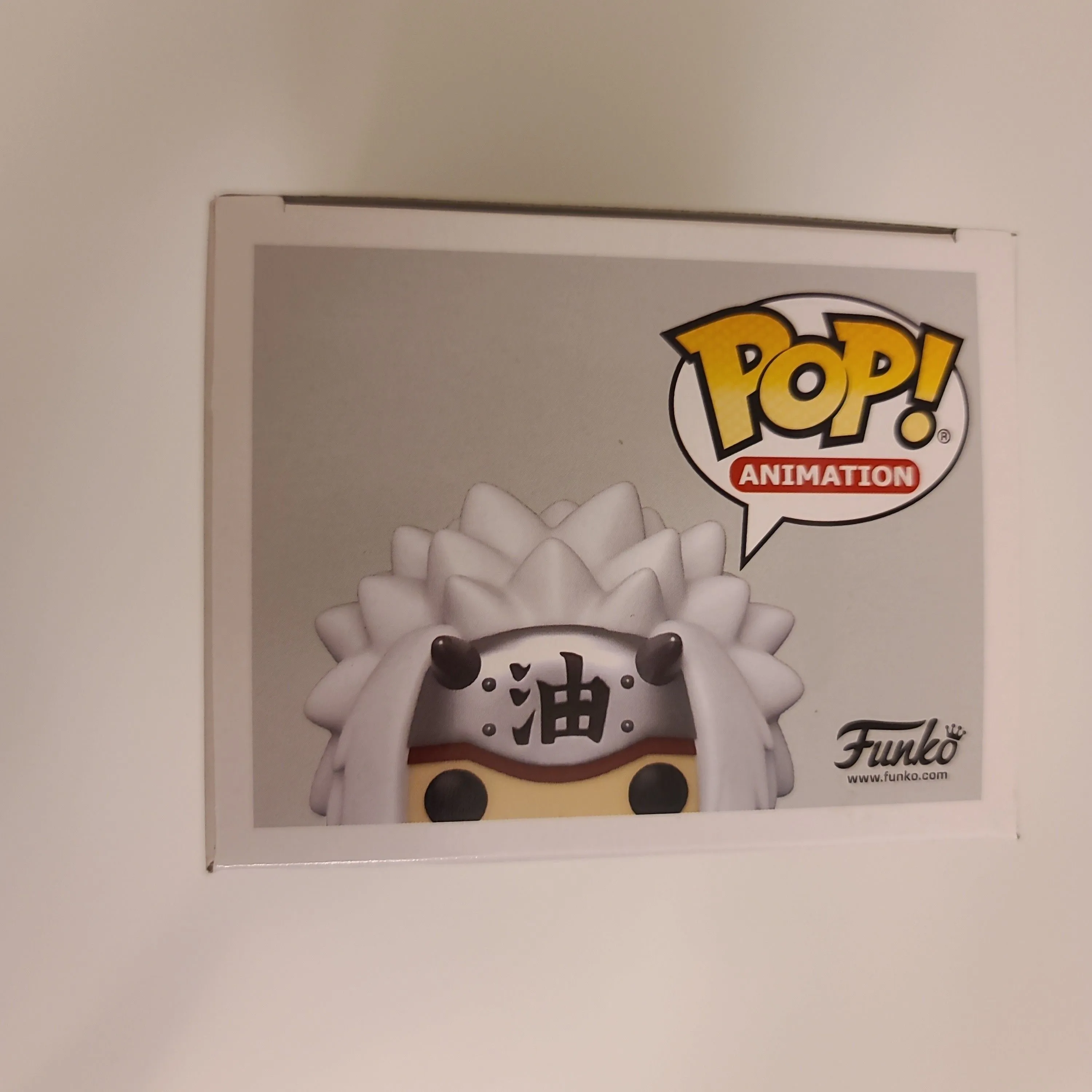 Listing Image Blurred Background