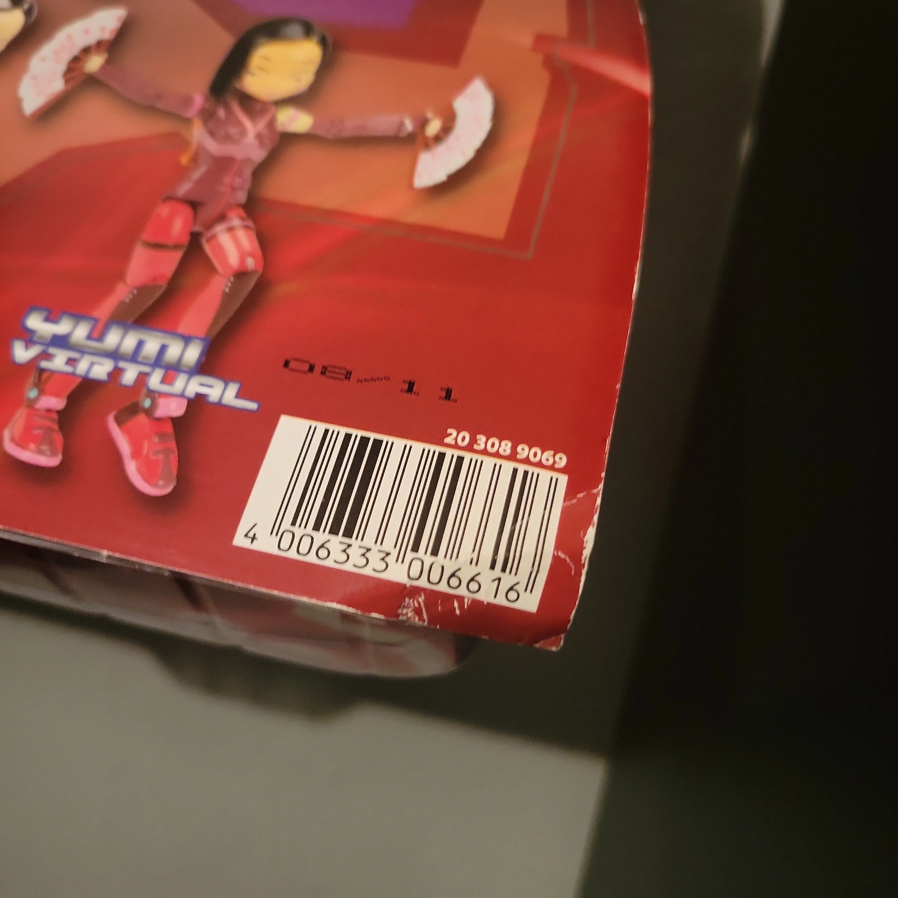 Listing Image Blurred Background