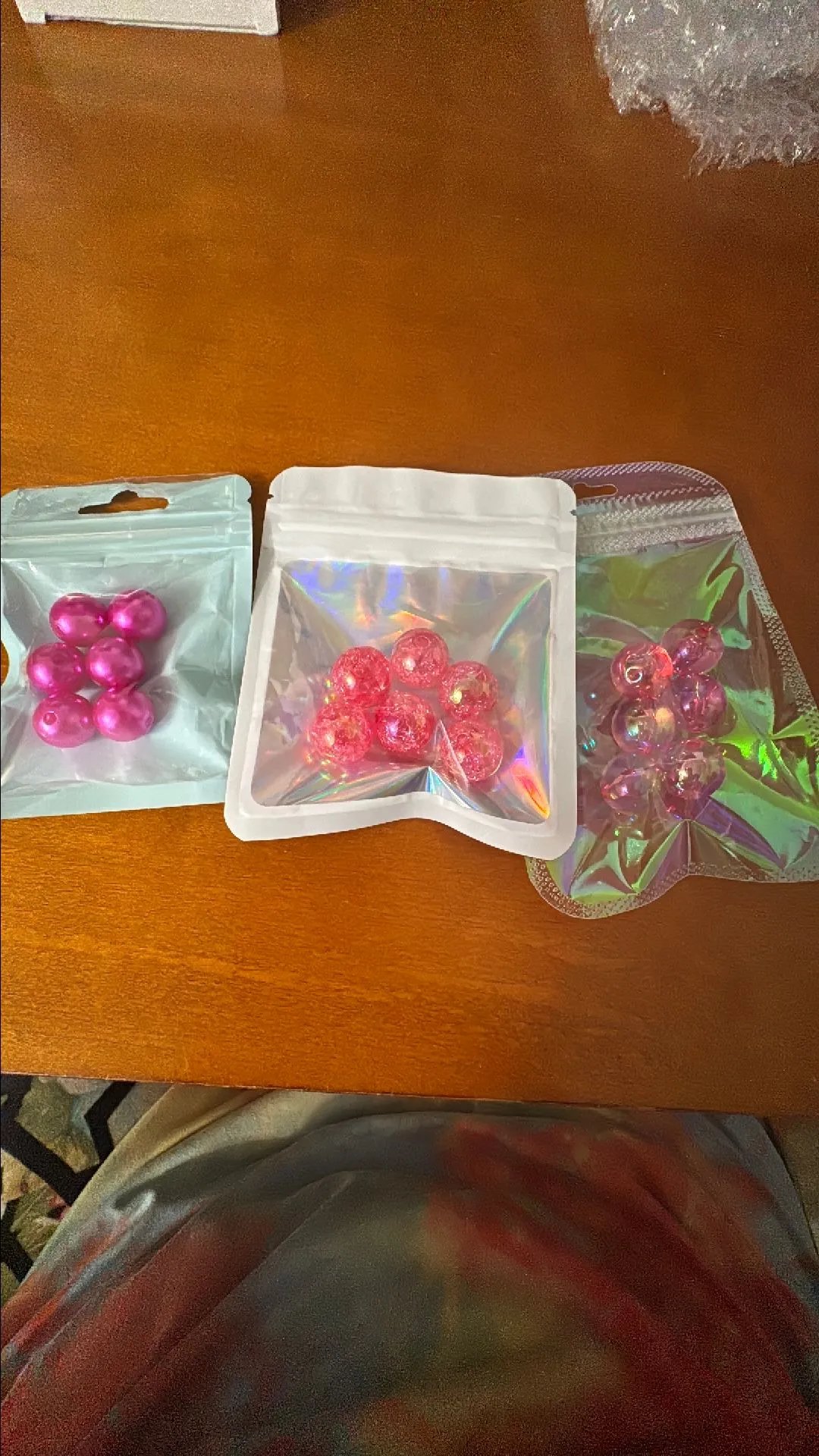 Product image for Pink beads six for two dollars