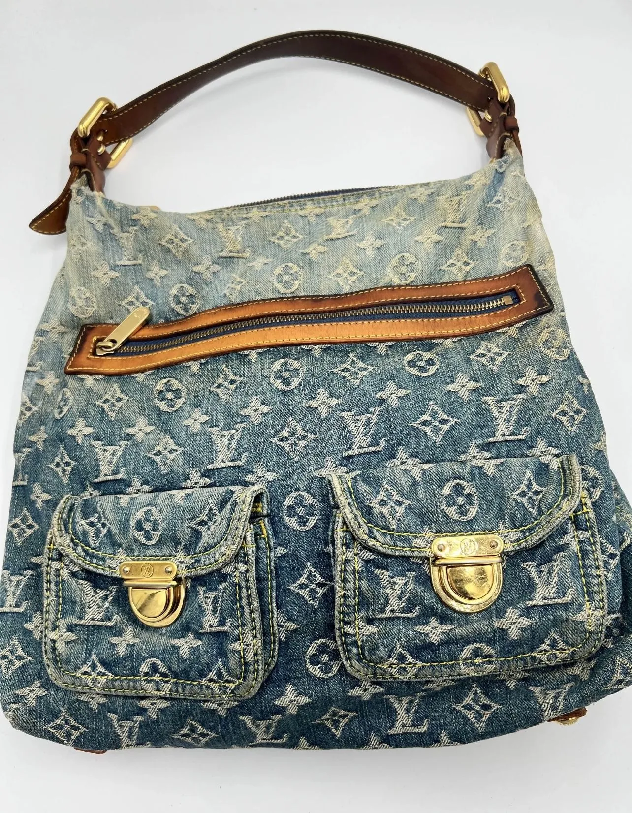 Product image for LV Denim Baggy GM shoulder bag