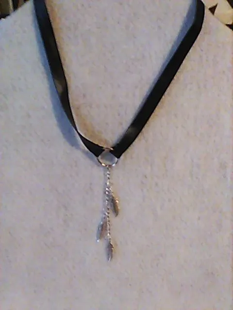 Product image for C02. Necklace Choker Black PVC Silver-tone Feathers Western Handcrafted New