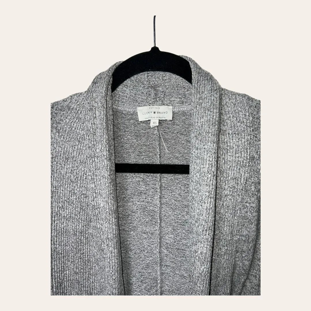 Listing Image Blurred Background