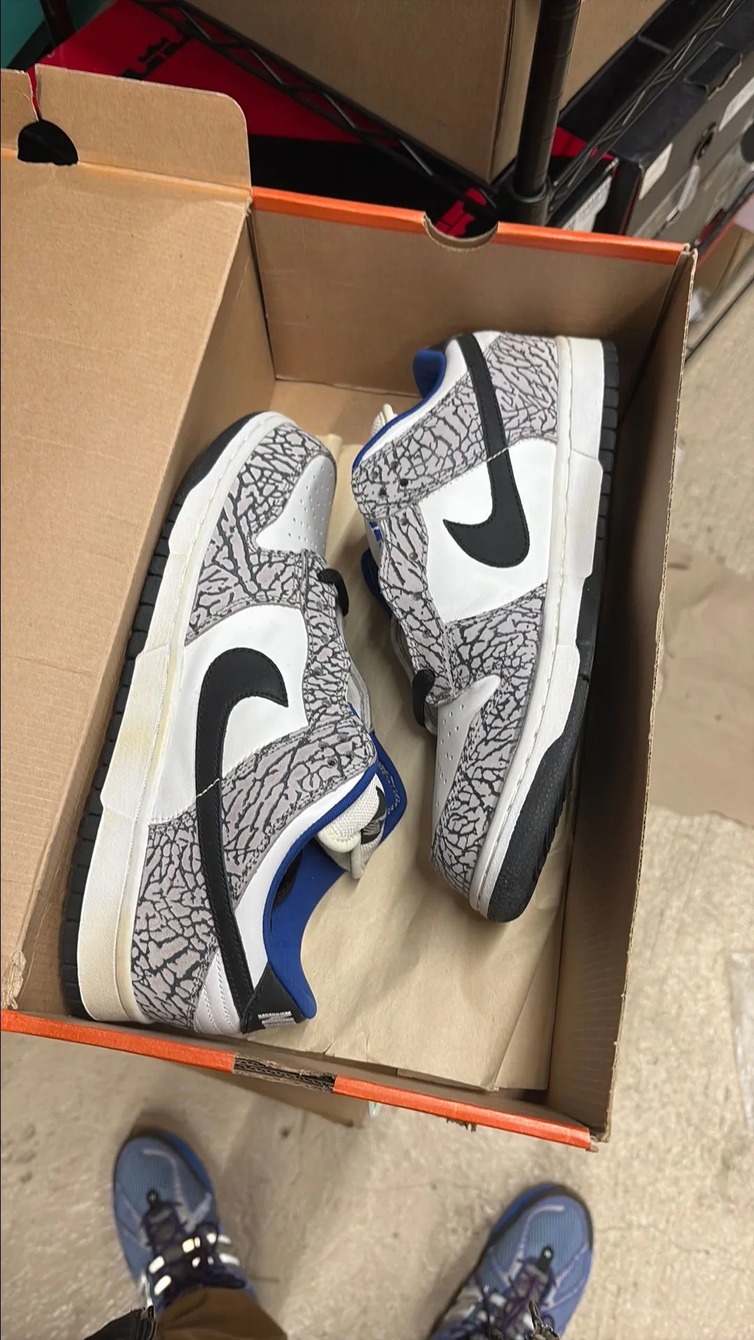 Product image for 2002 SB DUNK LOW X SUPREME "WHITE CEMENT" SIZE 10.5M BRAND NEW