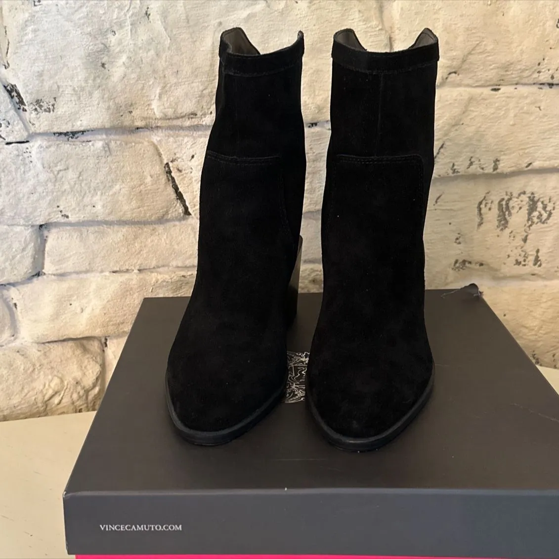 Product image for NWT Vince Camuto heeled black zip up high ankle bootie