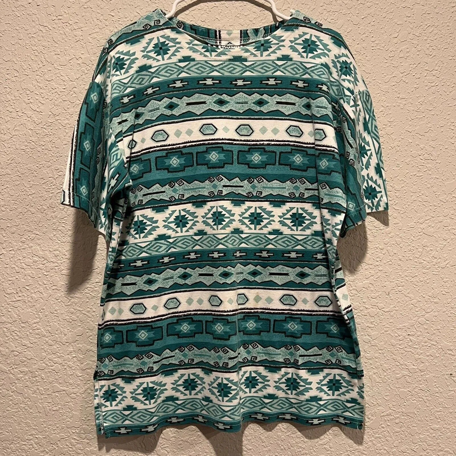 Product image for Vintage 90’s Forenza AOP Surf/Skate Aztec Shirt Size XL