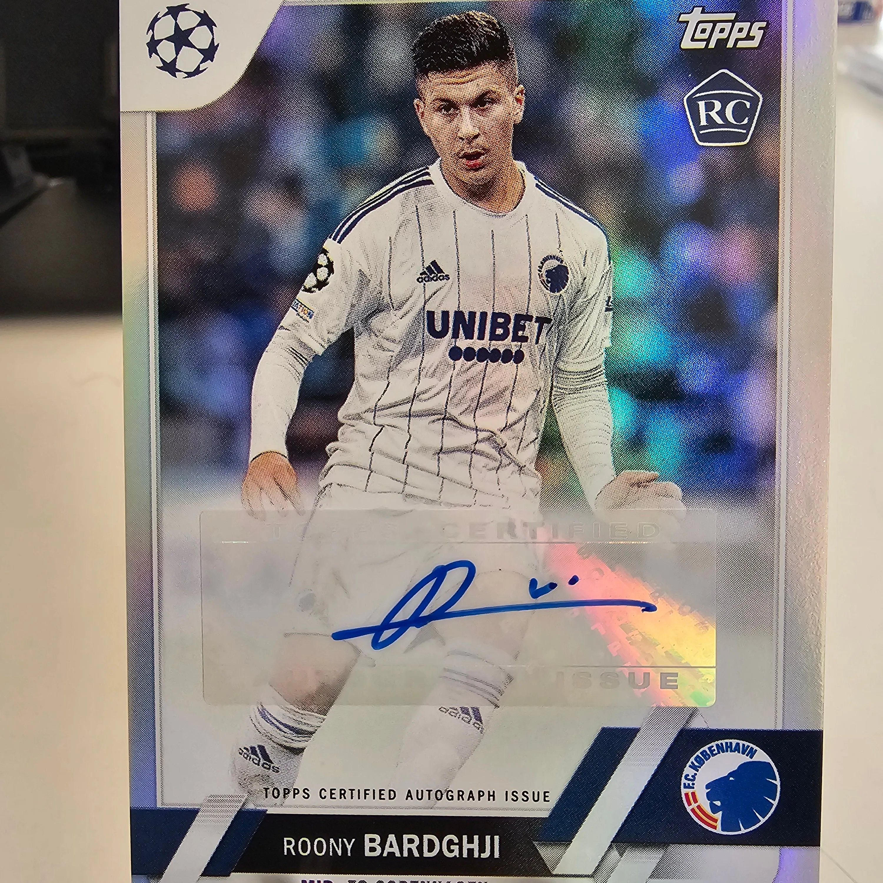 Product image for 2022-23 Topps UEFA Roony Bardghji Auto