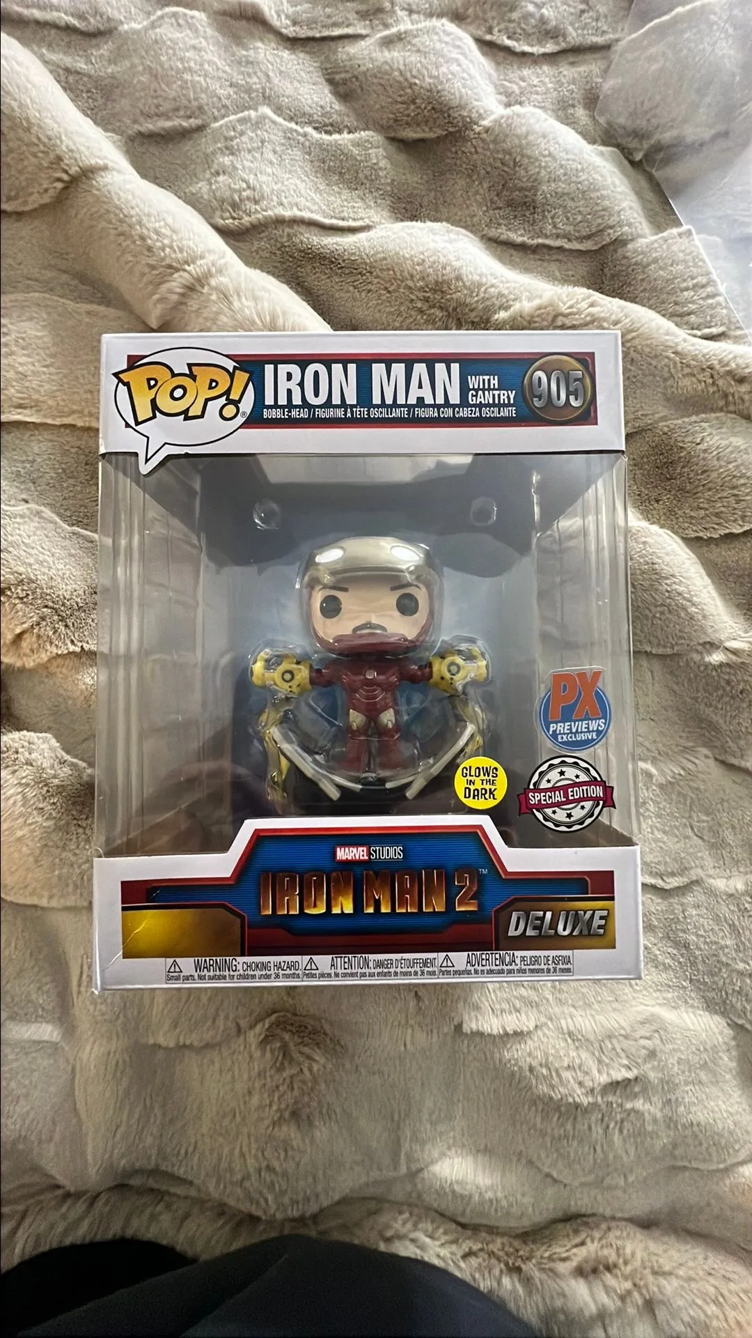 Product image for Iron Man with Gantry- Marvel