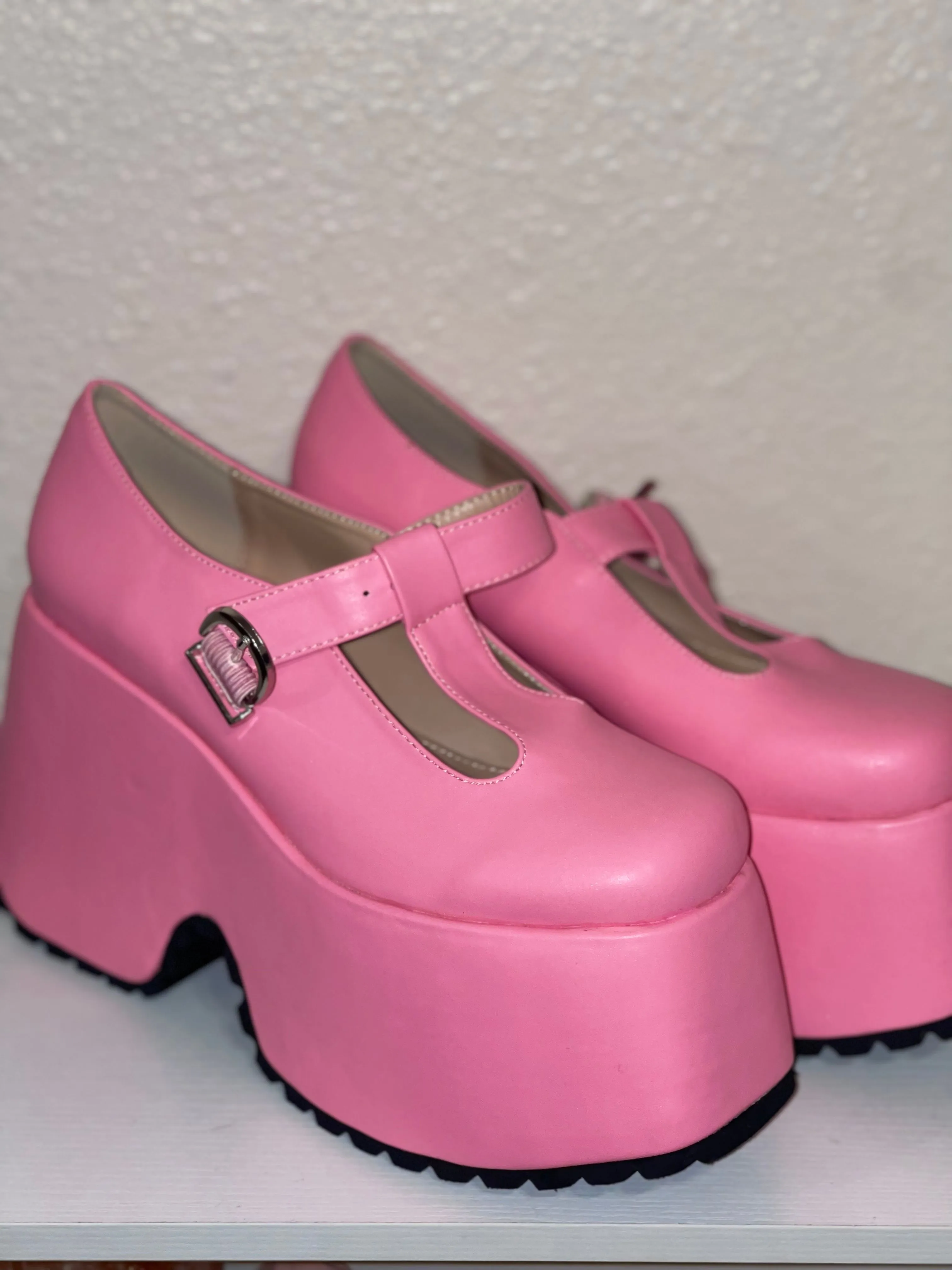 Product image for Pink lemon drop platform shoes