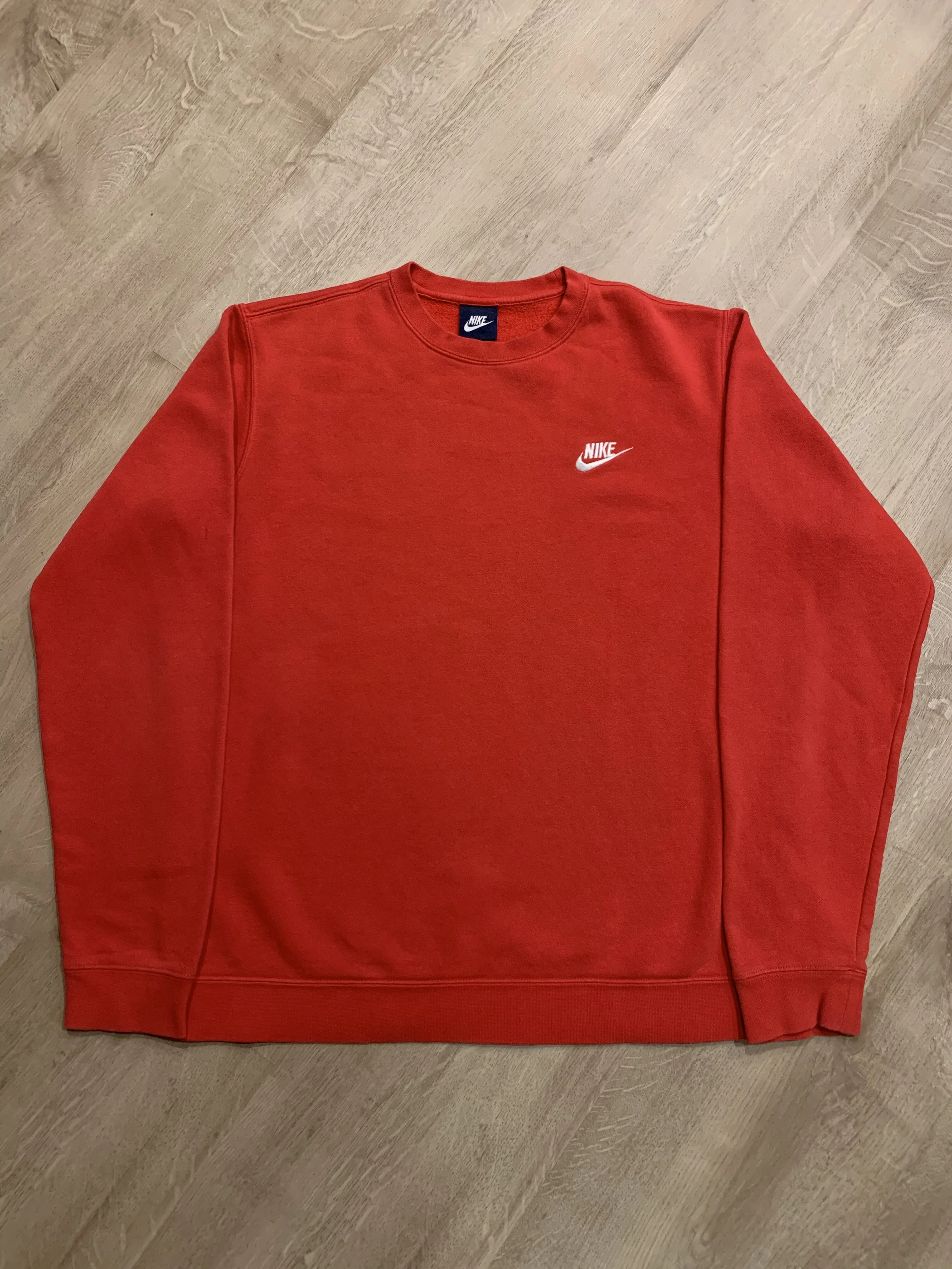 Product image for Nike Men’s Club Fleece Crew Neck Sweatshirt Men's Medium M Red Pullover Sportswear NSW Swoosh Embroidered Logo