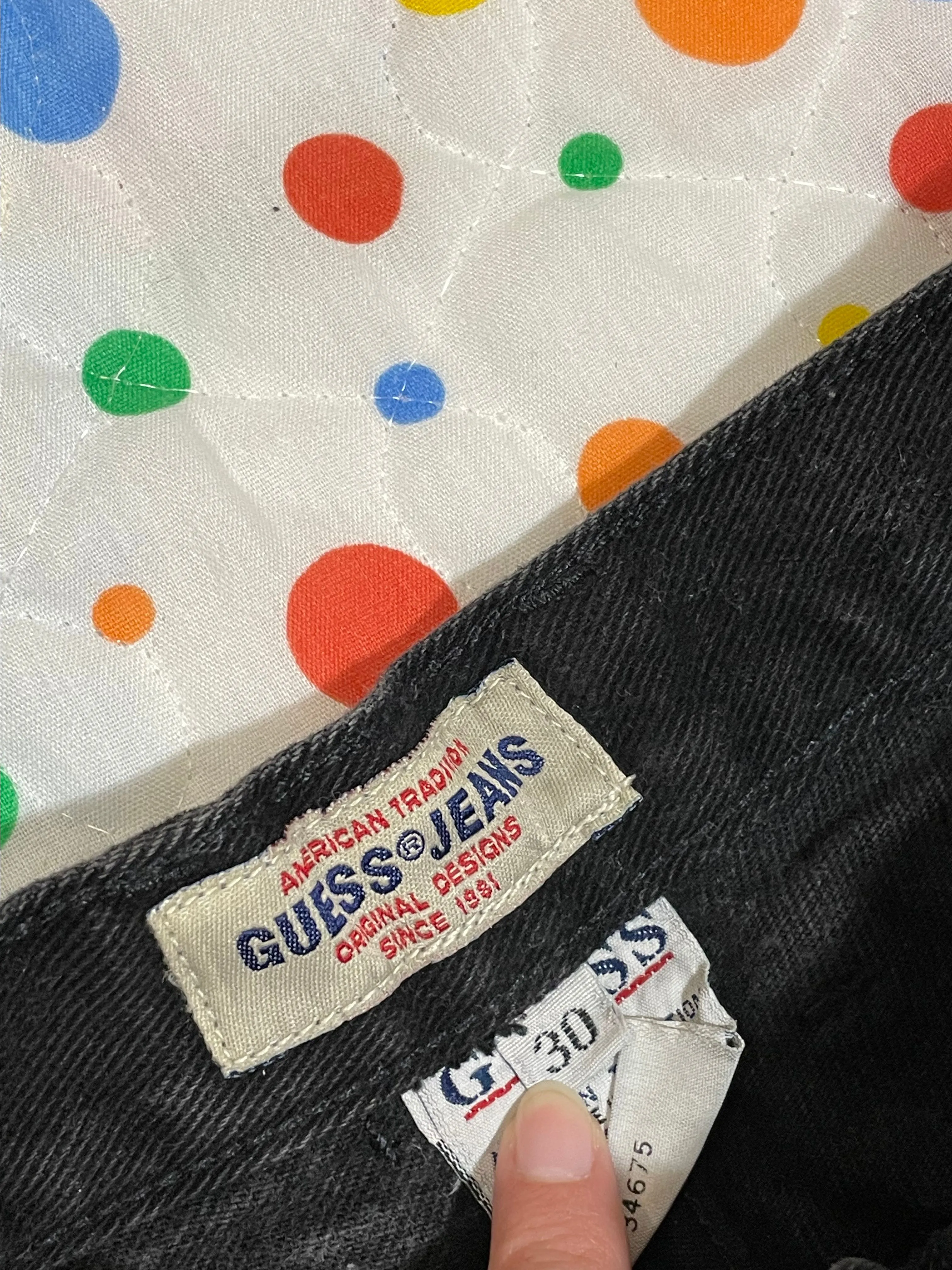 Listing Image Blurred Background