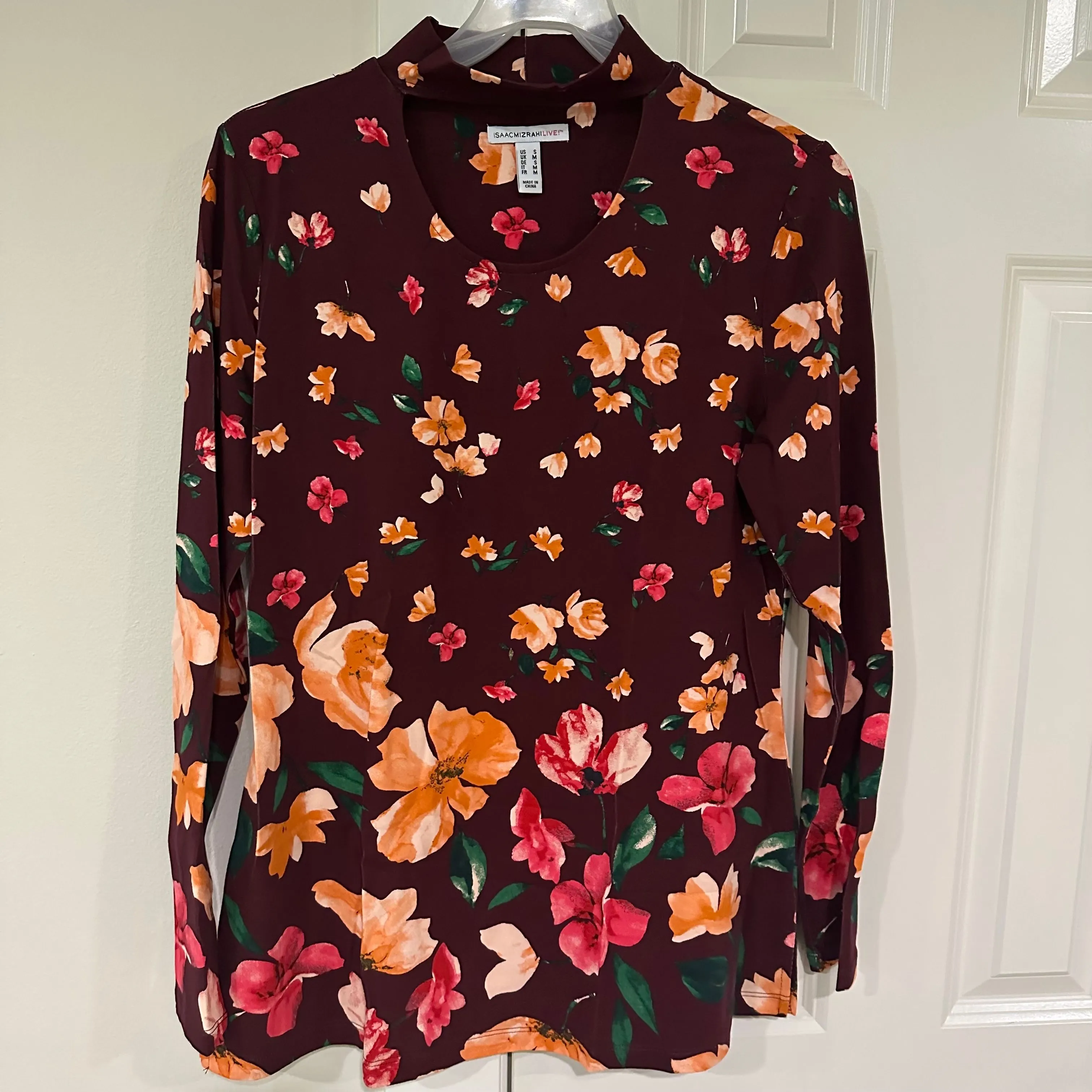 Product image for Women’s Size Small Isaac Mizrahi Maroon Floral Long Sleeve Mock Neck Top