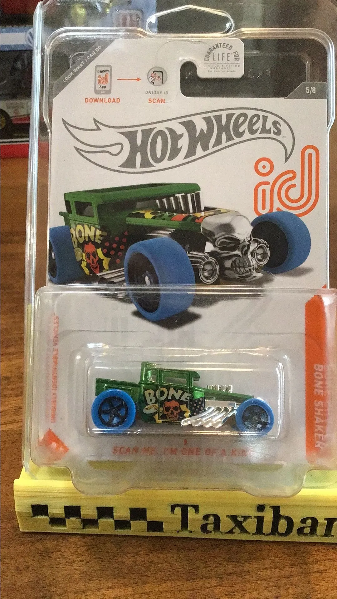 Product image for Hot Wheels ID Carded Bone shaker