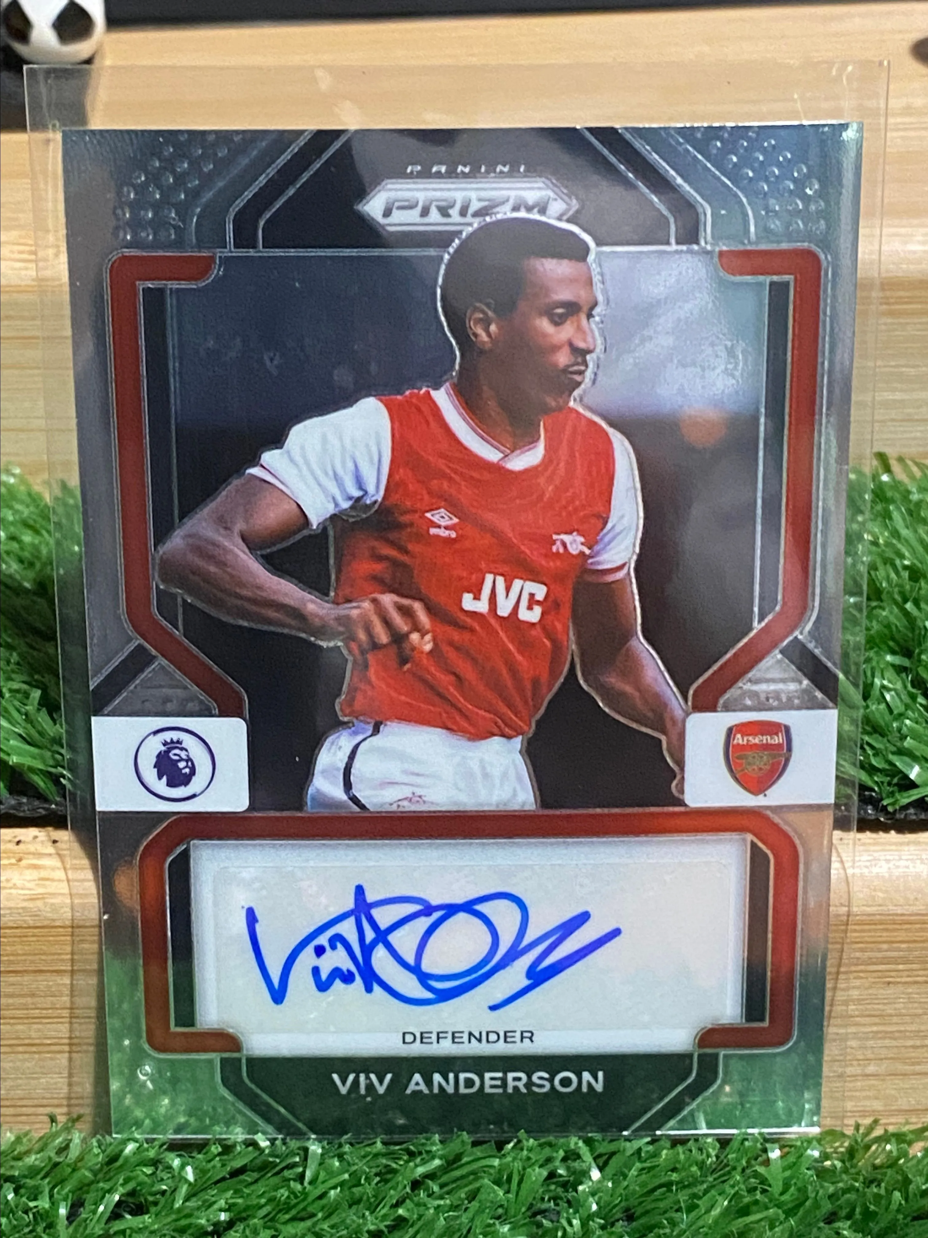 Product image for 22-23 Panini Prizm Premier League Soccer Viv Anderson Auto