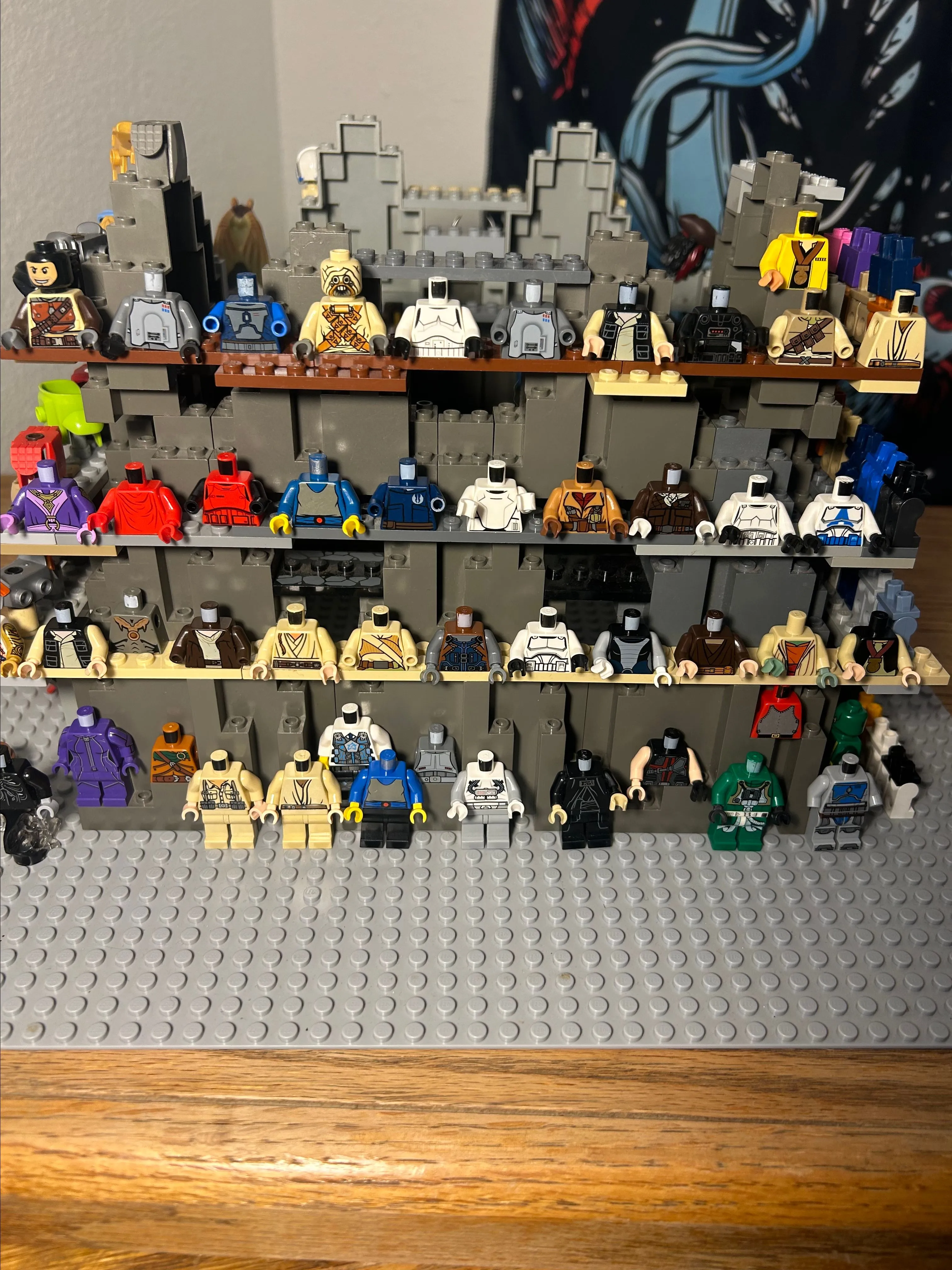 Product image for MINiFIGURE parts Overview