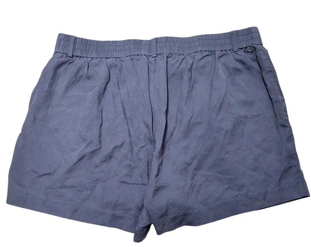 Listing Image Blurred Background