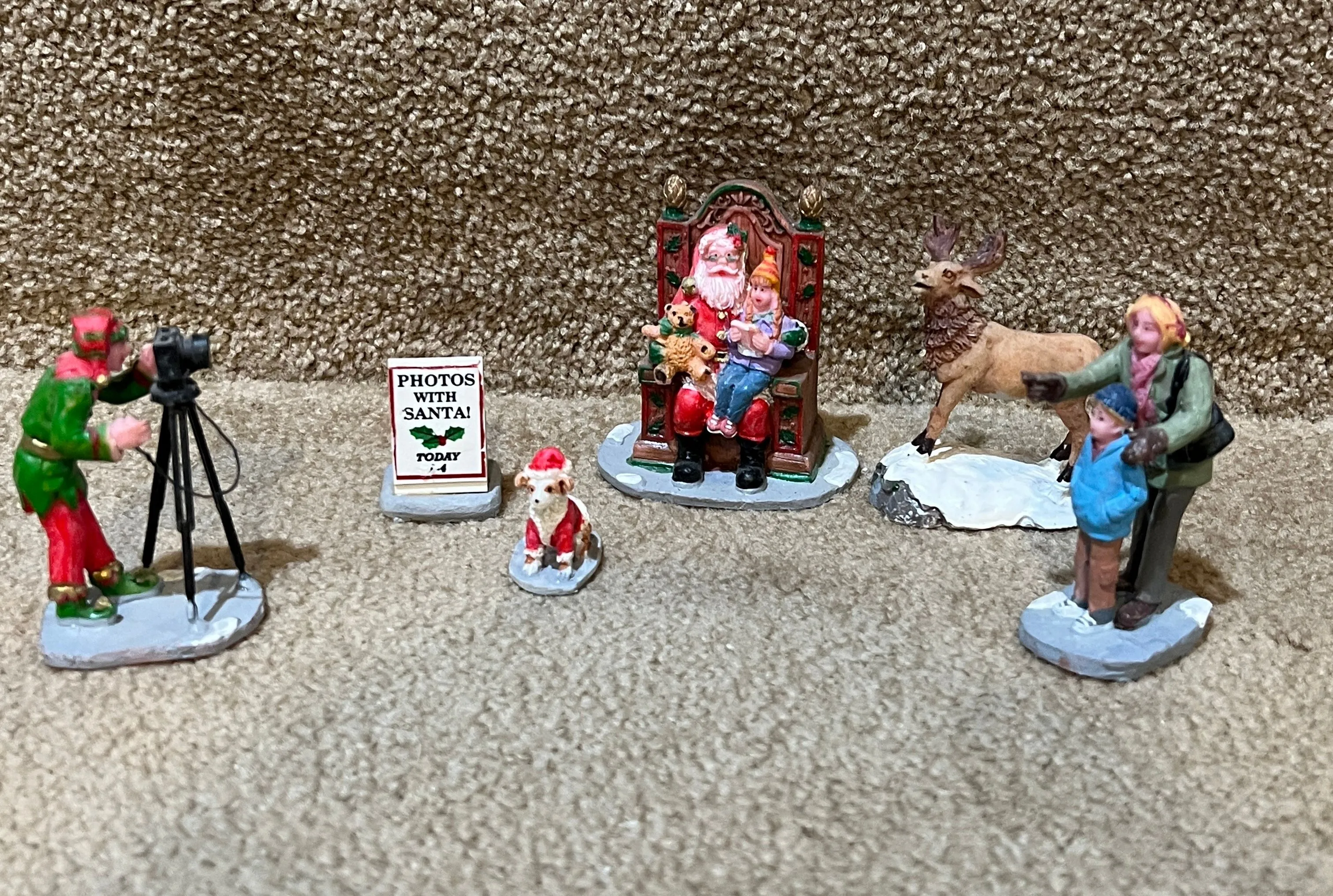 Product image for Lemax PHOTOS WITH SANTA Set of 5 # 22032 Christmas Village Figurine