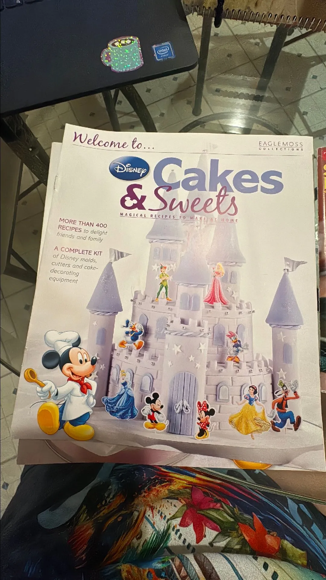 Product image for Disney cakes & sweets booklet each item