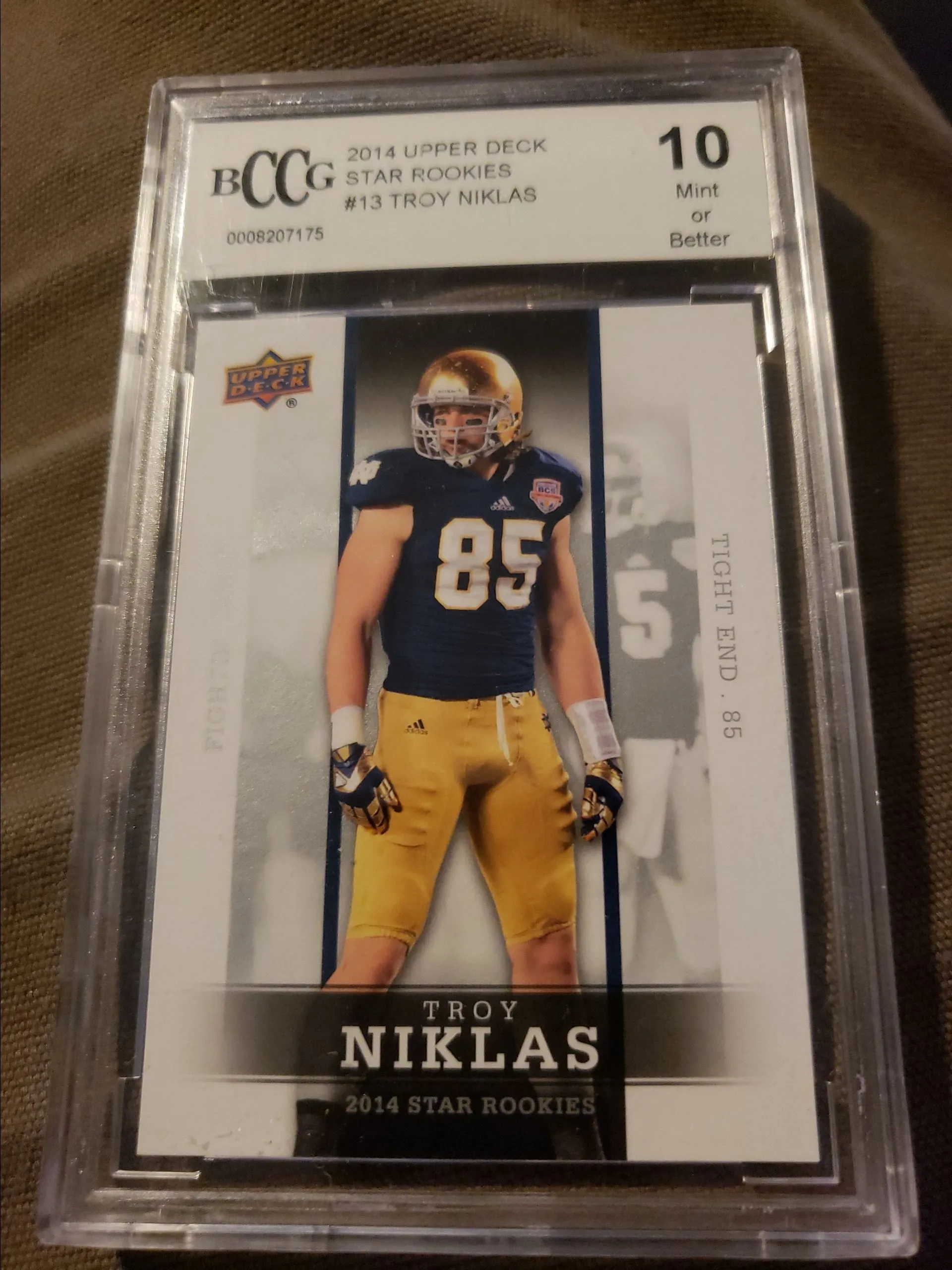 Product image for troy niklas