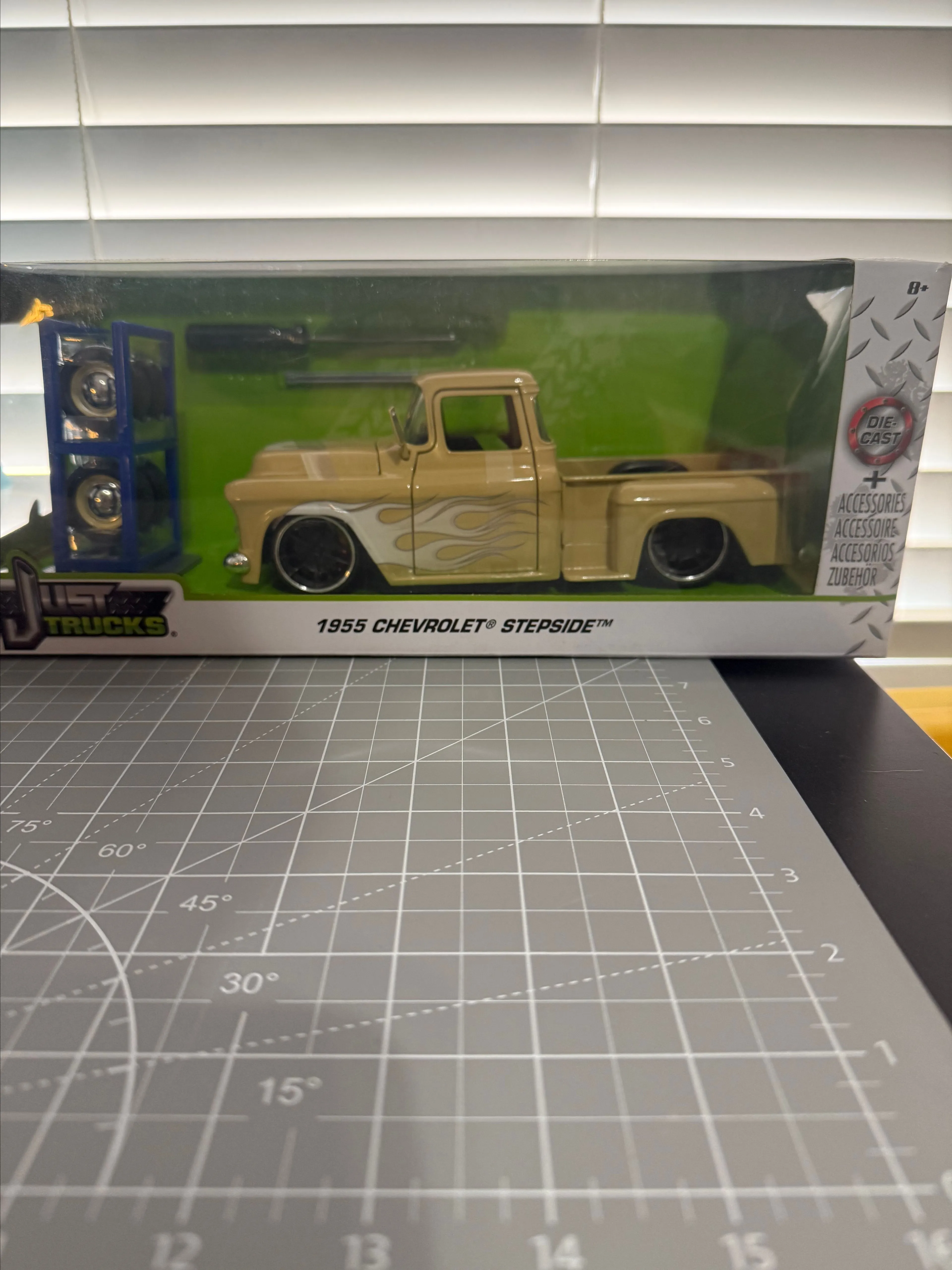 Product image for jada 1/24 1955 chevy stepside Truck Diecast JUST TRUCKS