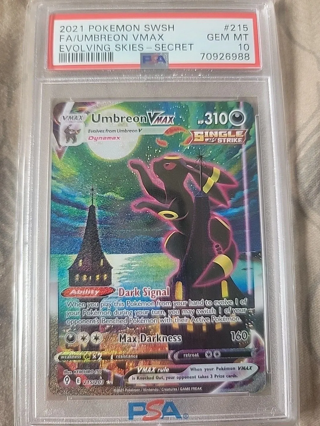2021 Pokemon Sword & Shield Evolving Skies #215/203 Umbreon VMAX PSA 10